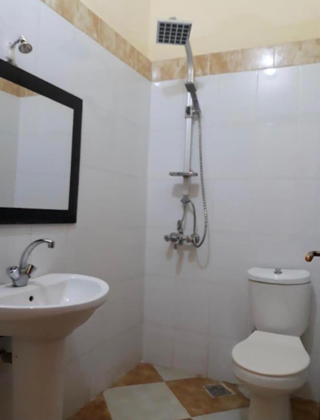 Deluxe Twin Room - Photo 3