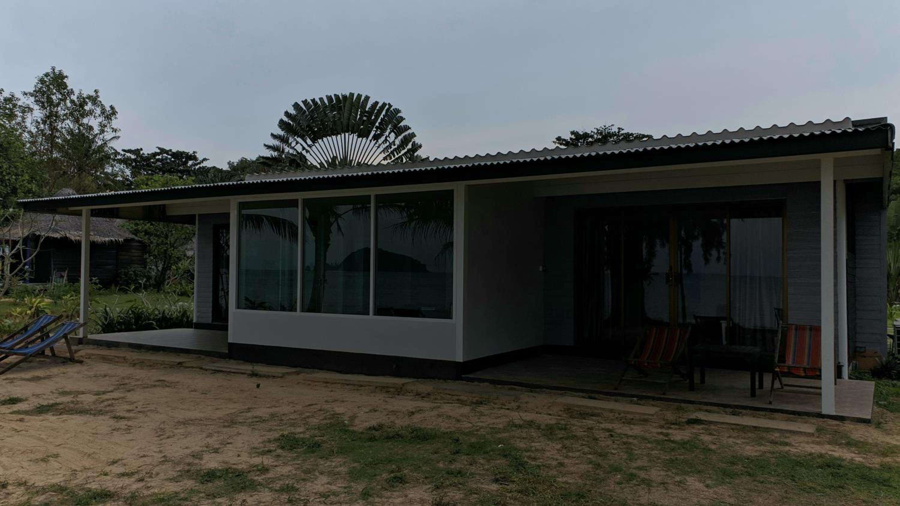 Gorilla Family Hut