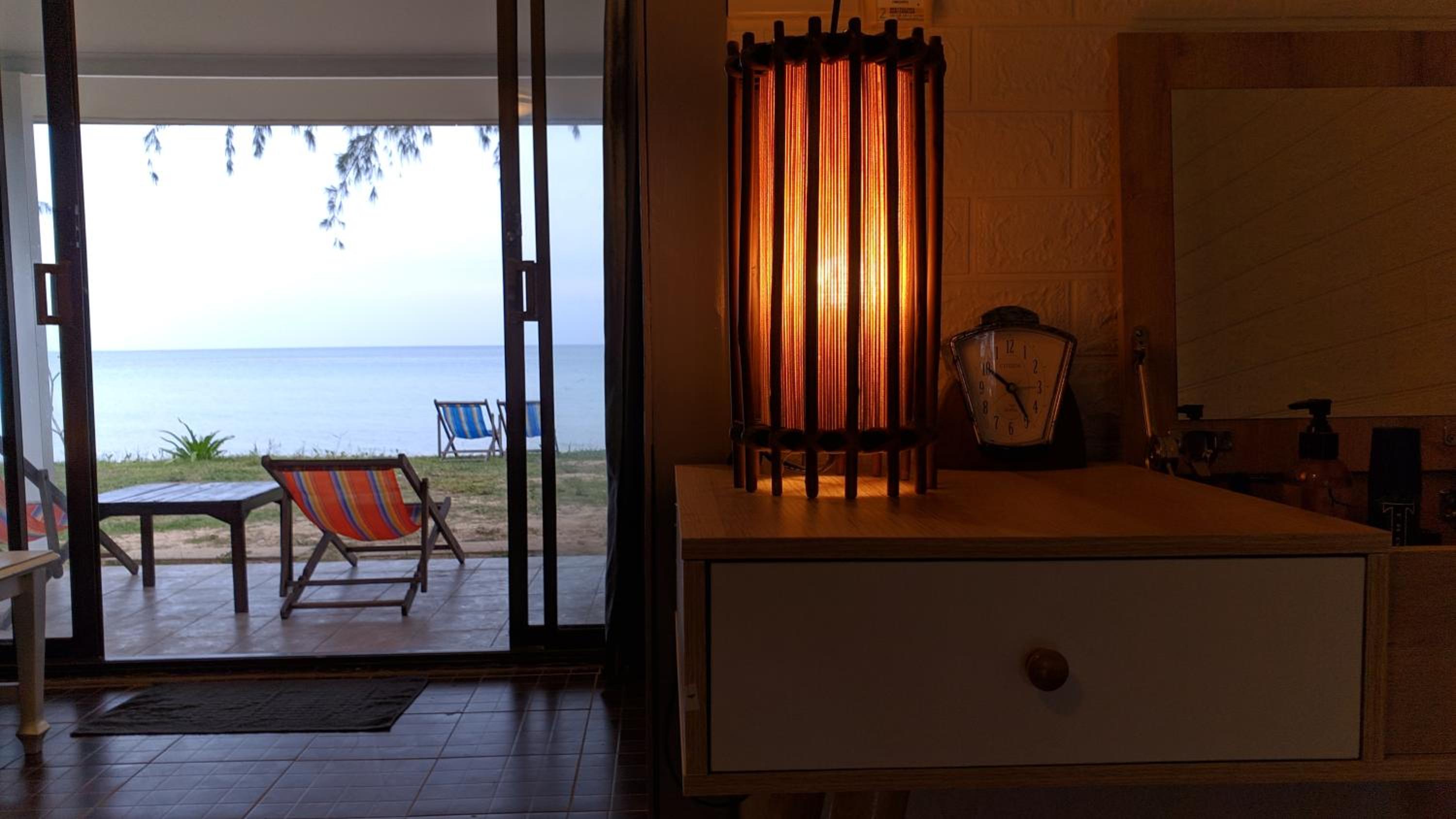 Bungalow with Sea View photo 3