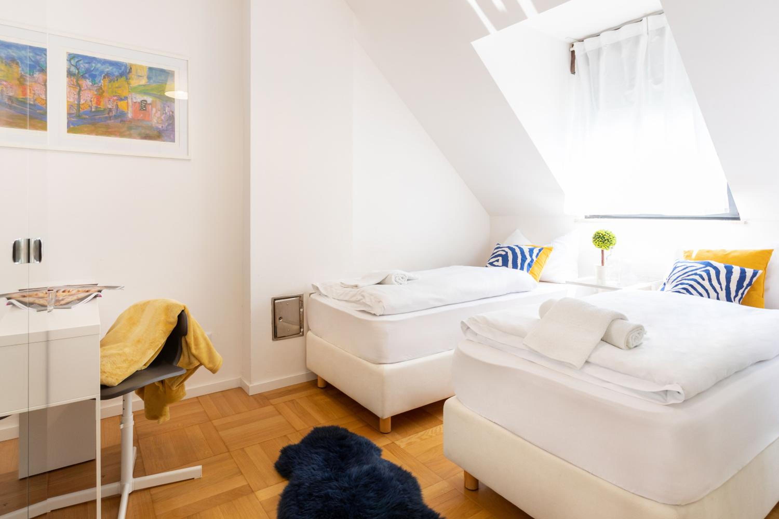 Apartment with Balcony