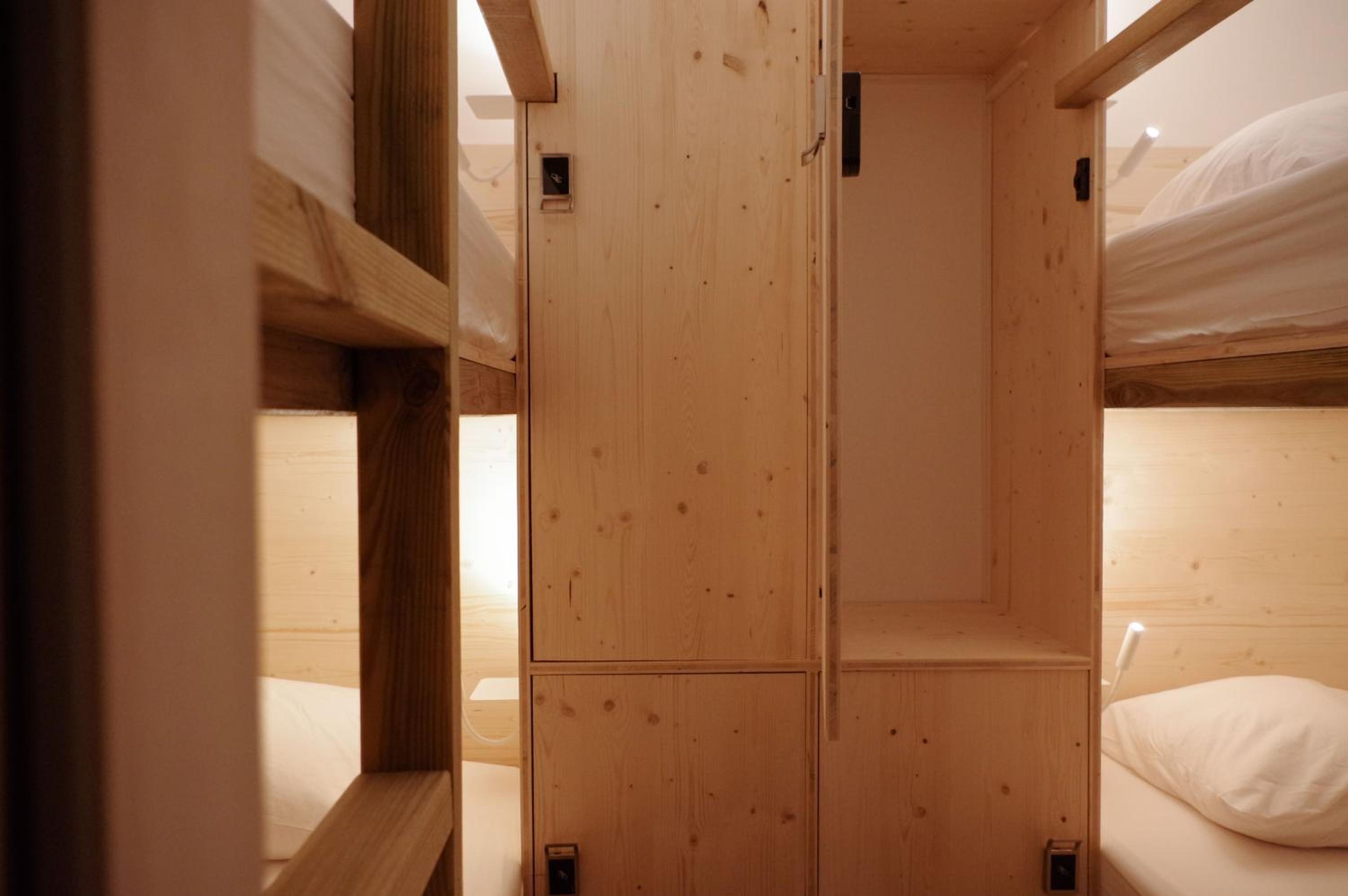 Quadruple Cabin - Photo 1