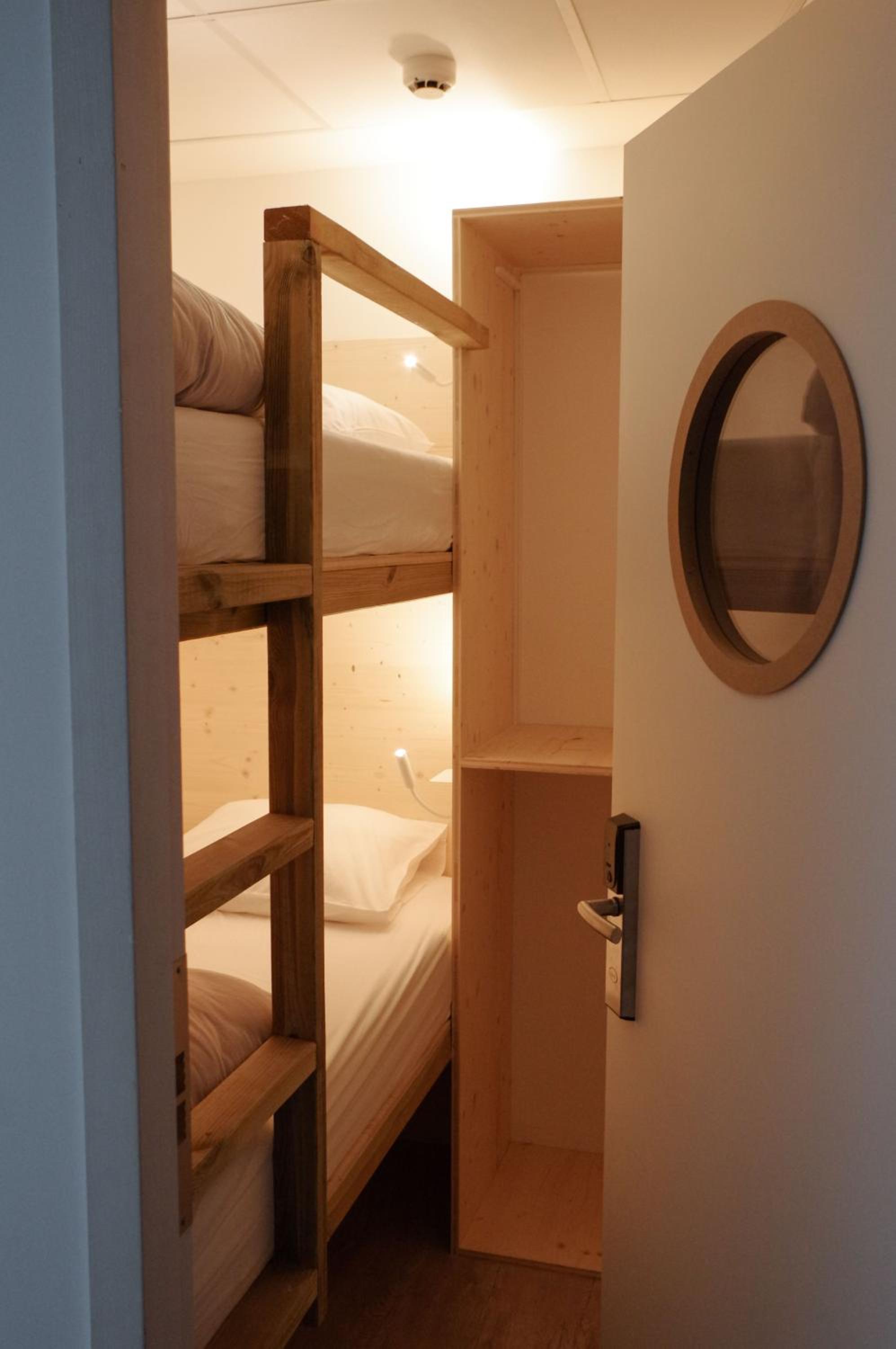 Twin Cabin - Photo 1