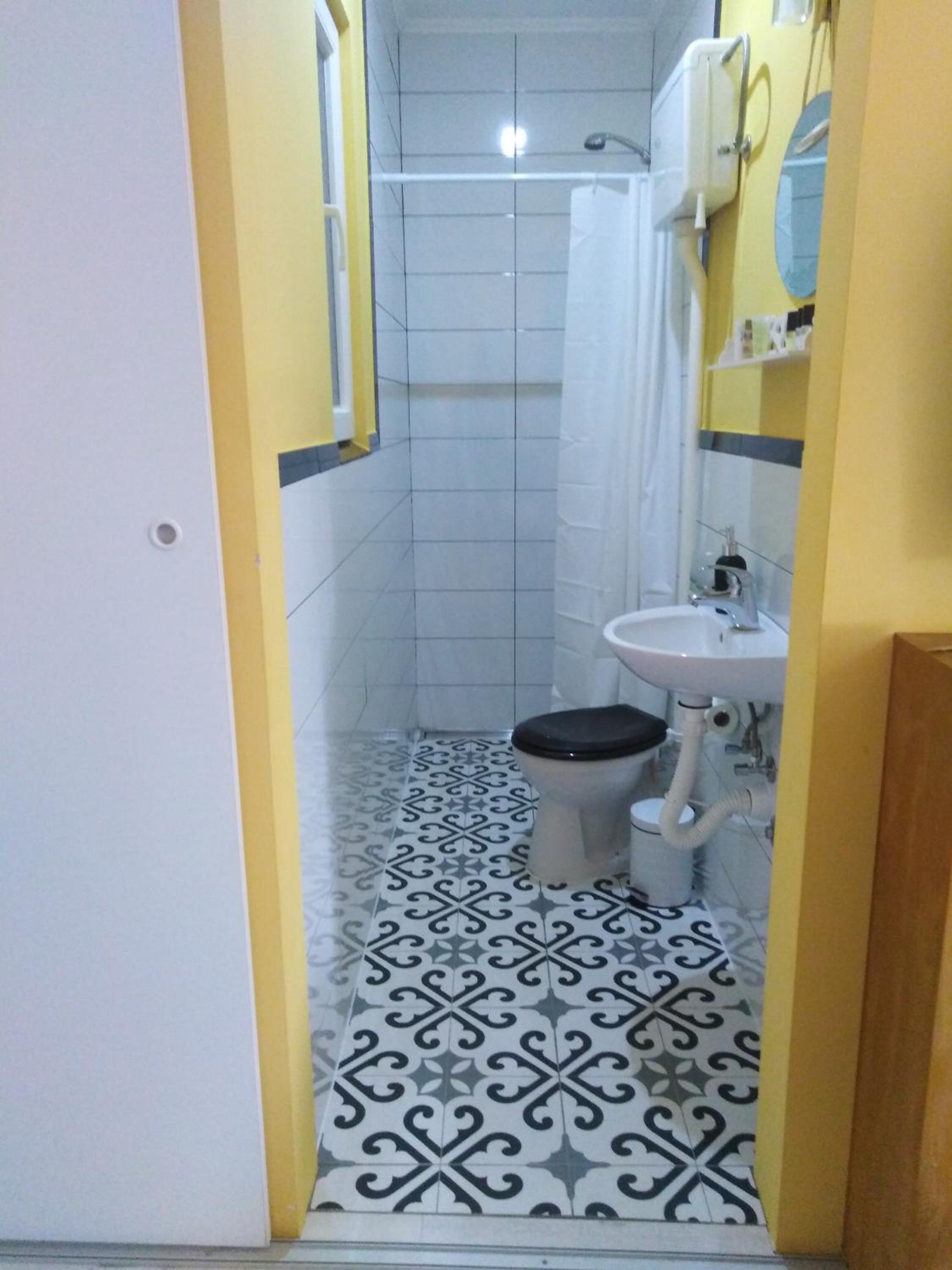 Studio Apartment photo 2