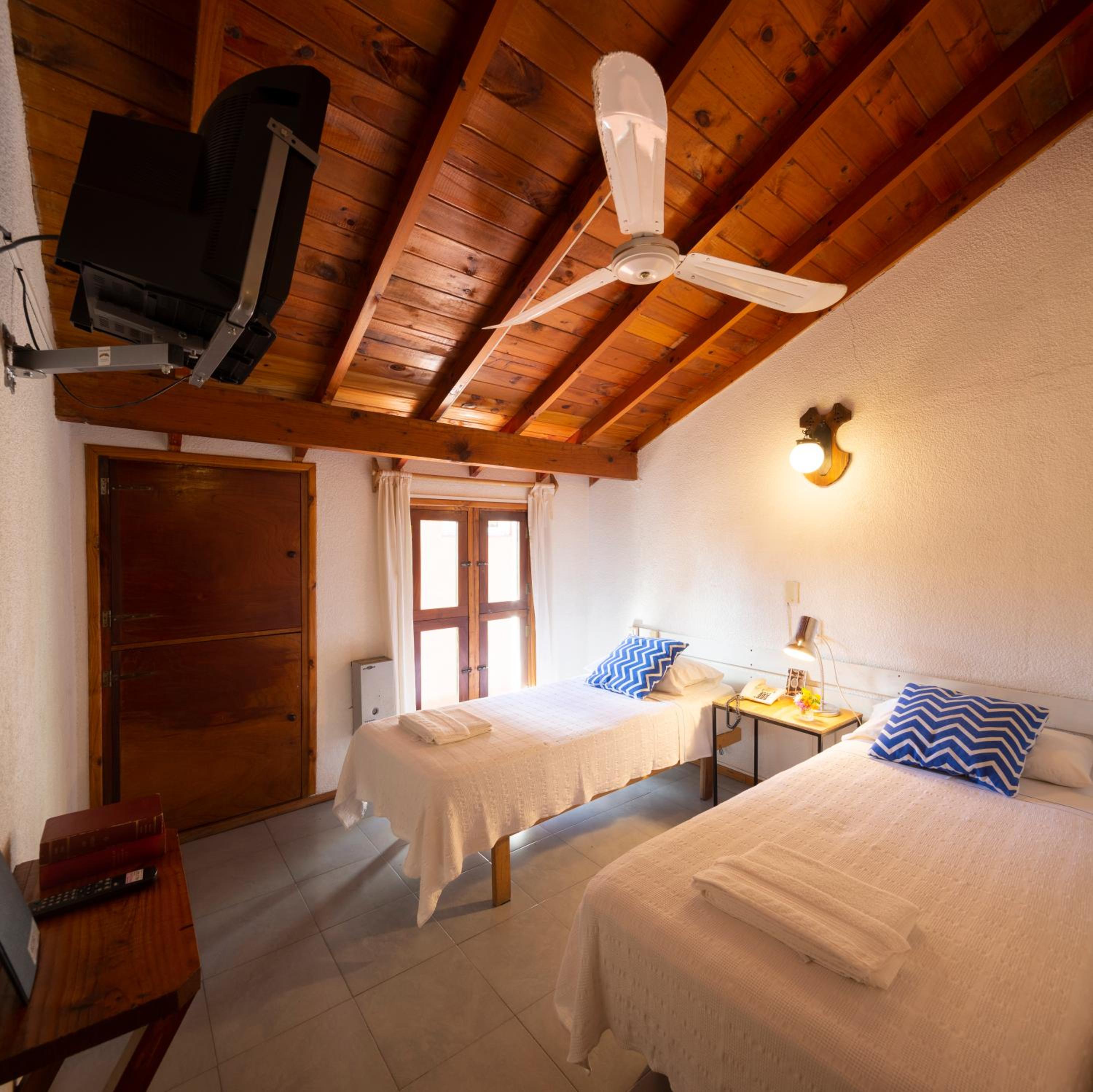 Standard Double or Twin Room photo 2