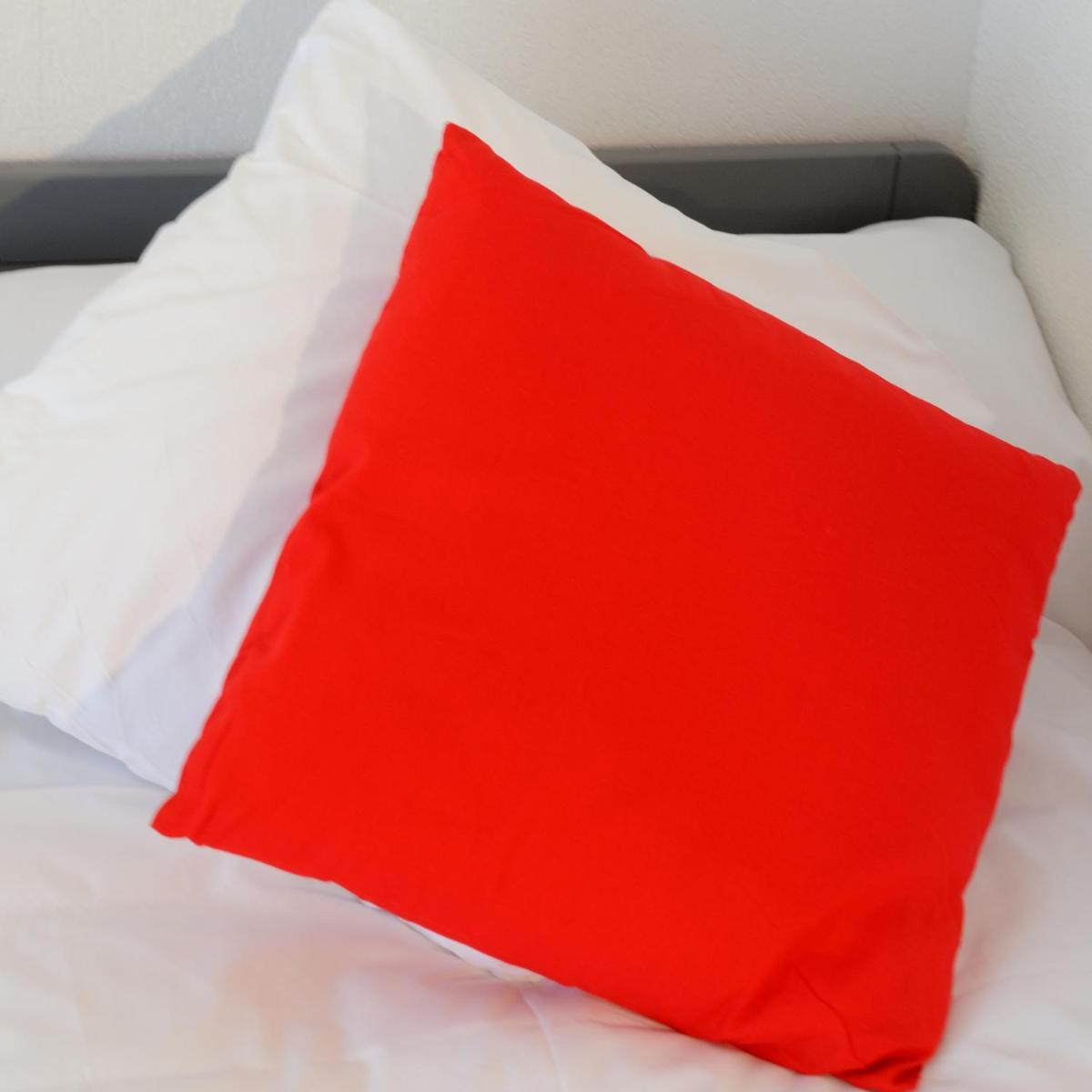 Comfort Triple Room with 3 Single Beds - Courtyard side - Photo 1