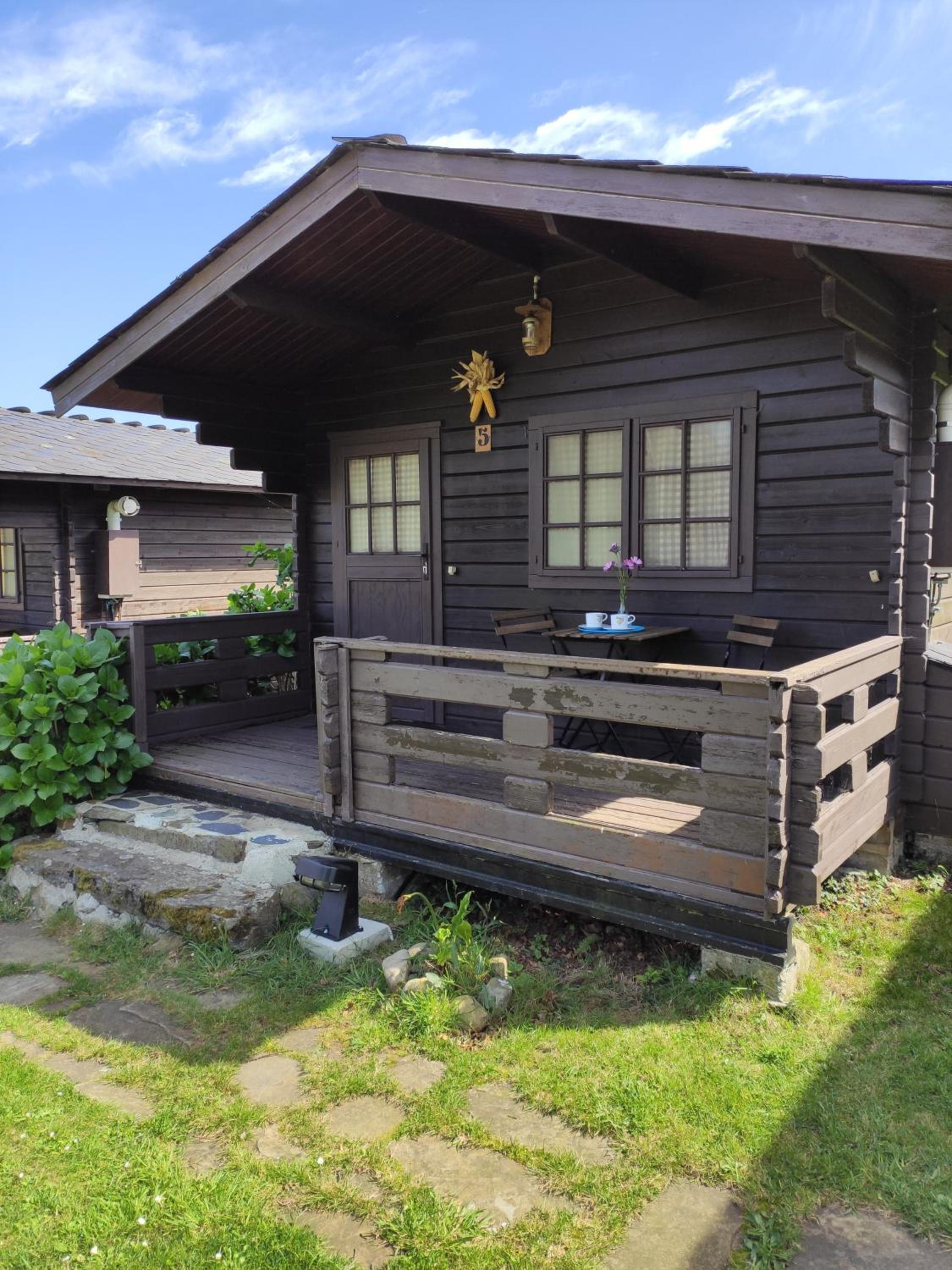 Cottage with Garden View - Photo 6
