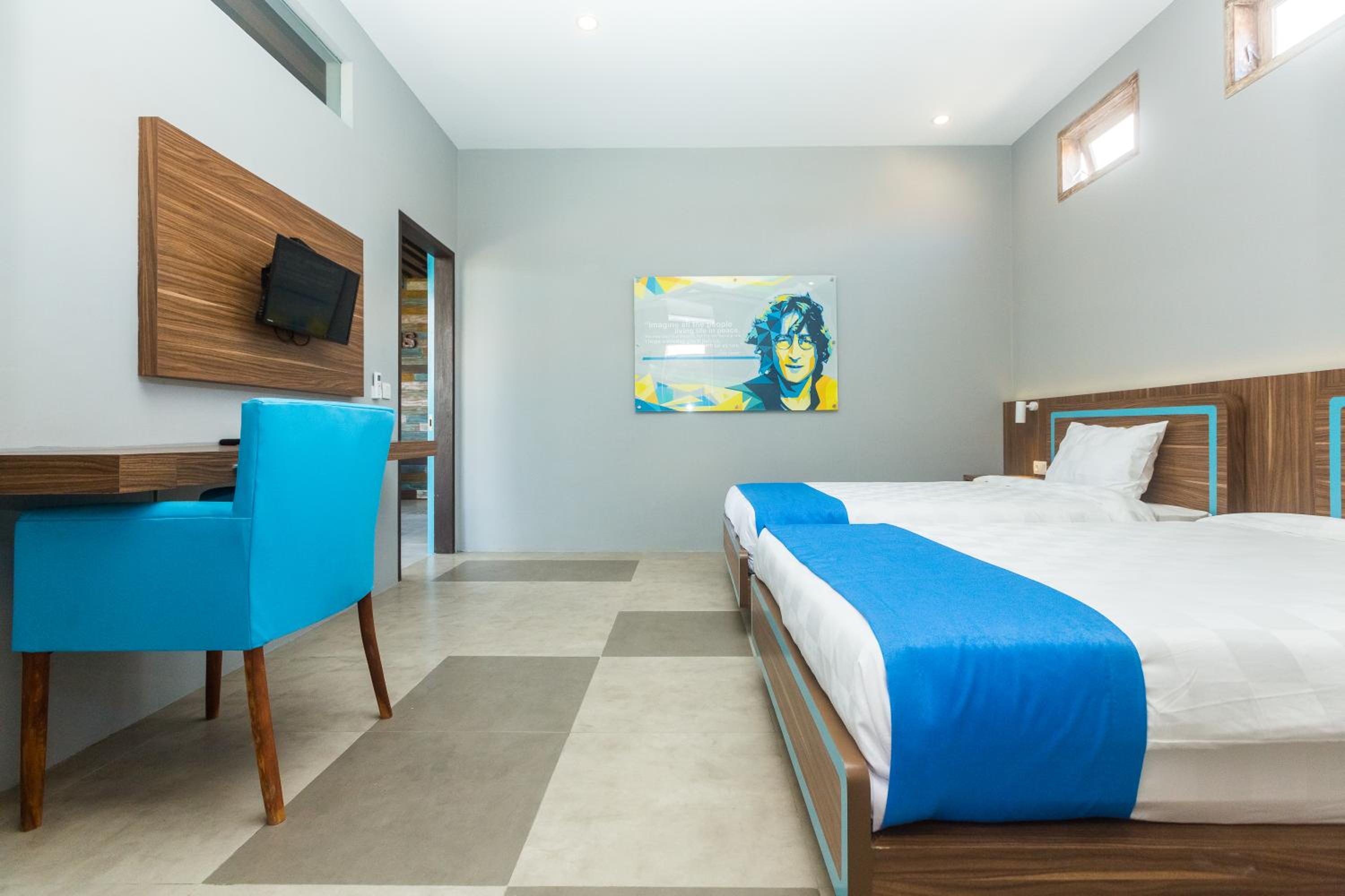 Six-Bedroom Villa  - Photo 17