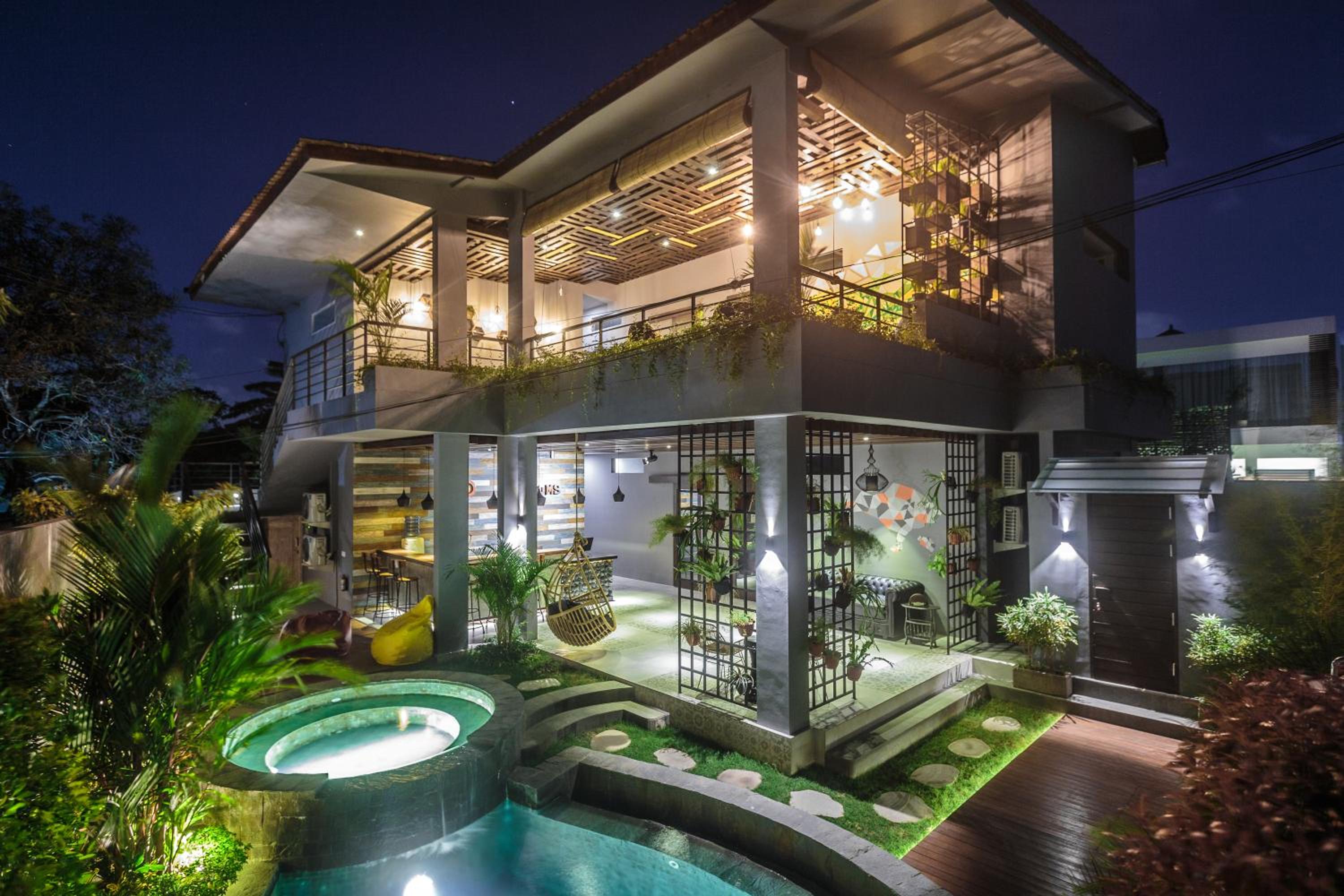Six-Bedroom Villa  - Photo 34