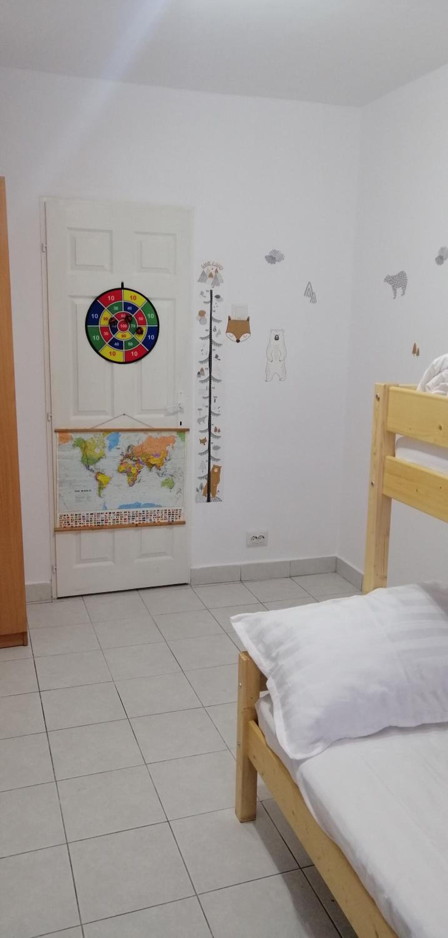 Two-Bedroom Apartment - Photo 3