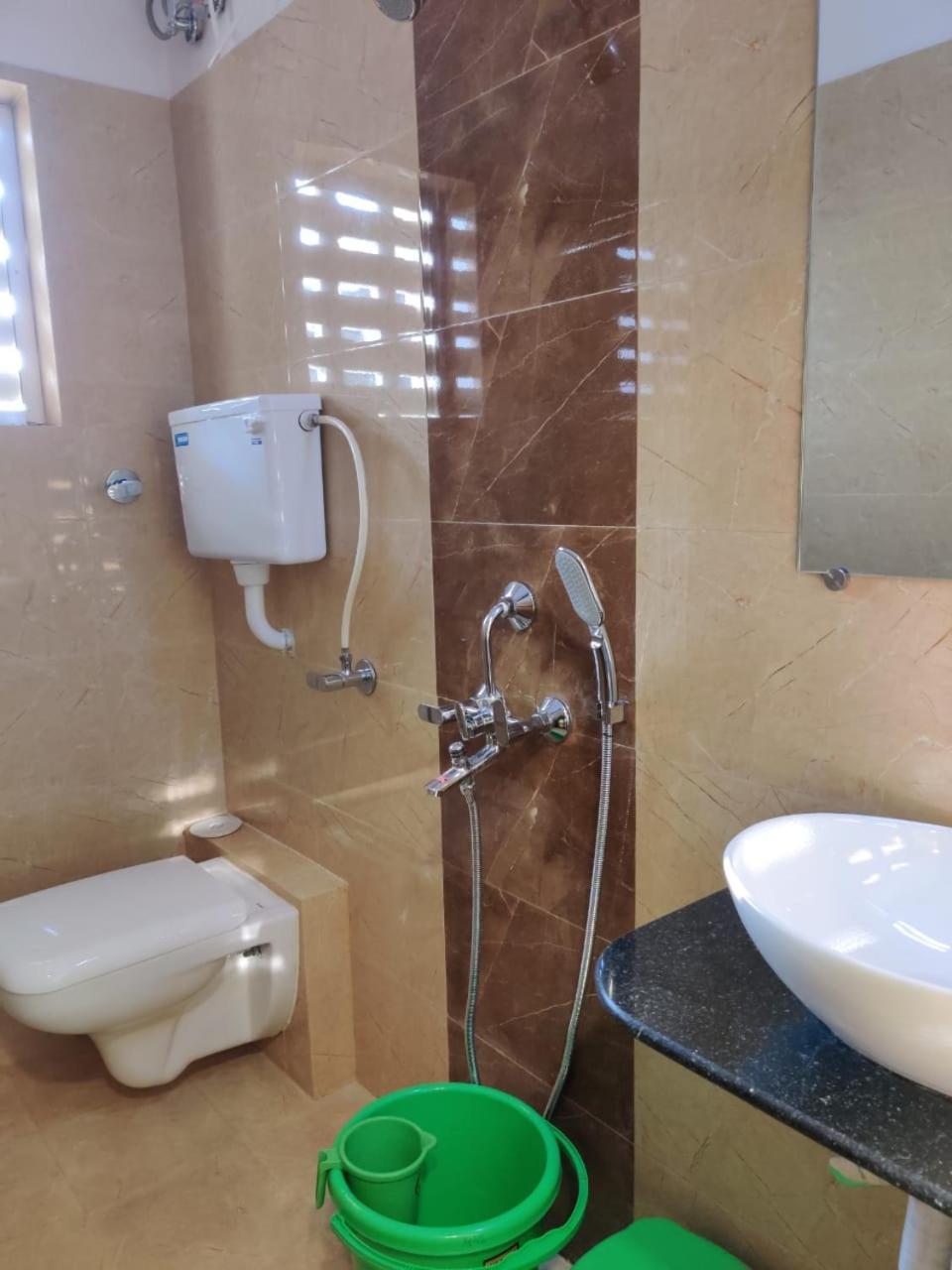 Deluxe Double Room With Balcony photo 2