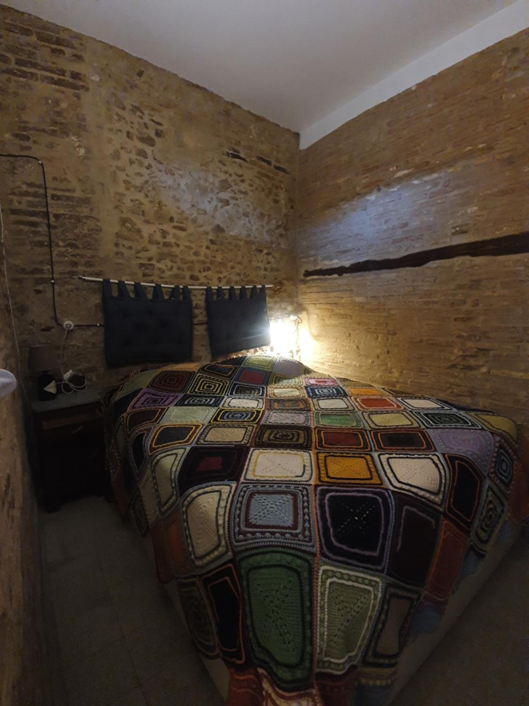 Apartment with Terrace - Photo 1