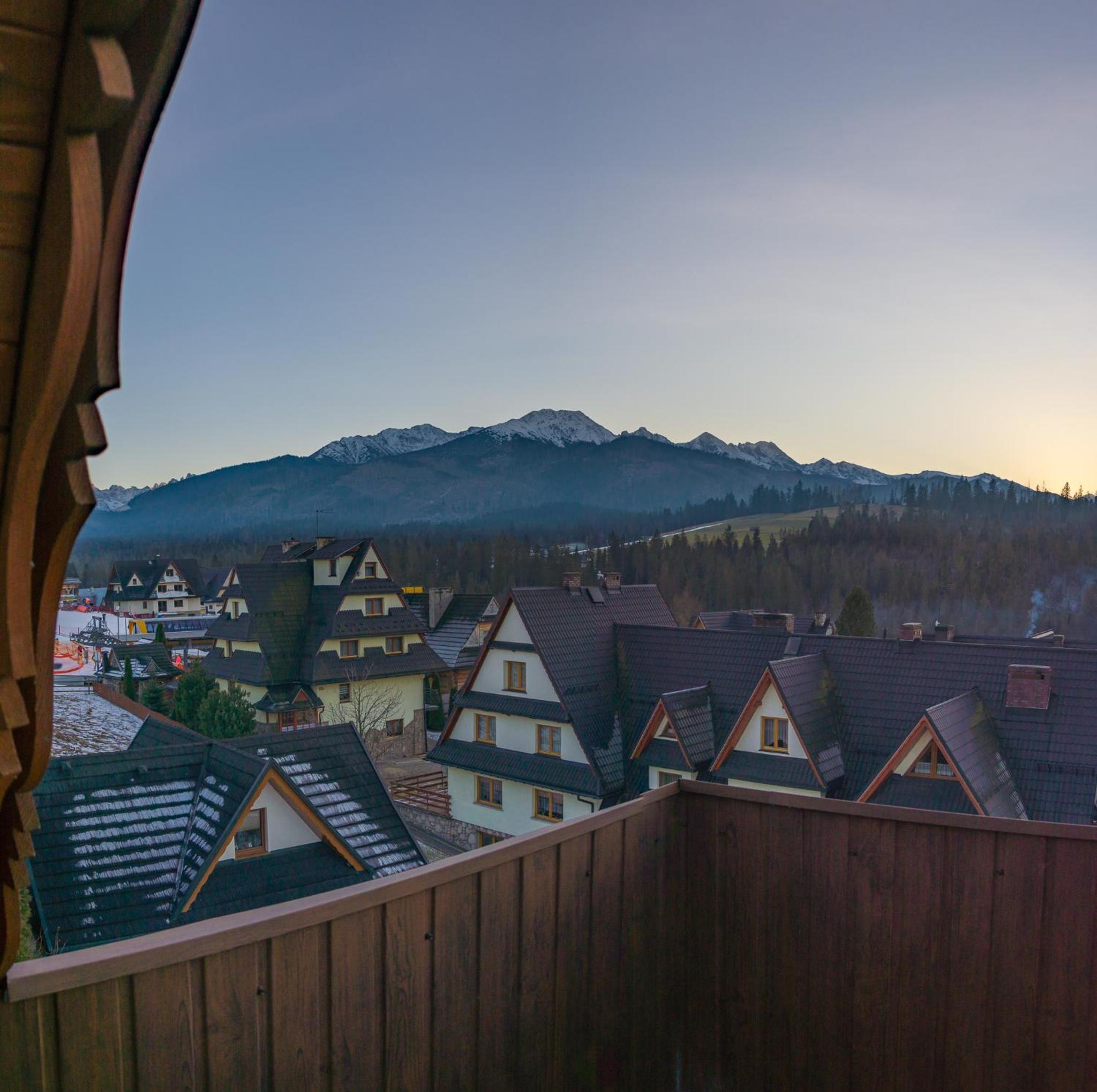 Suite with Mountain View - Photo 52