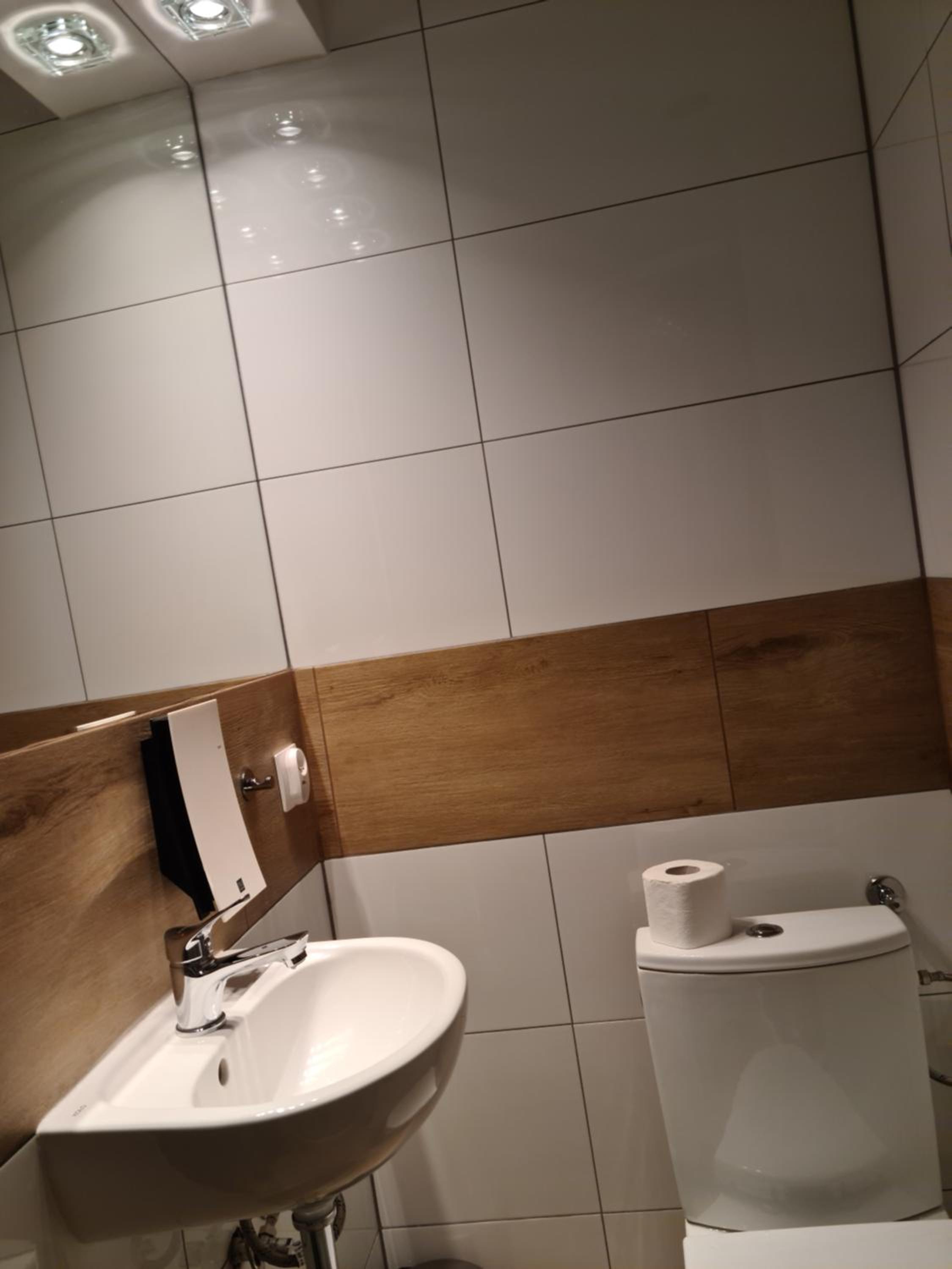 Two-Bedroom Apartment - Photo 8