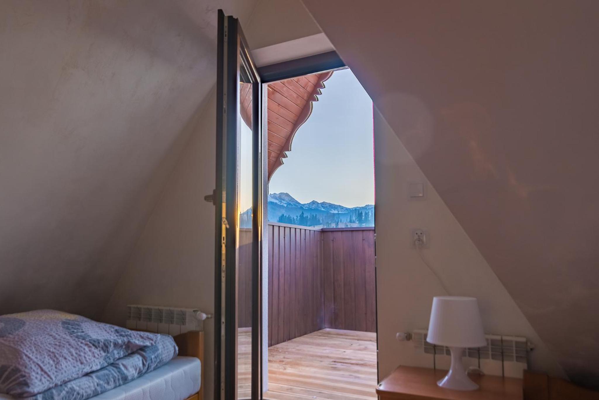 Double Room with Mountain View