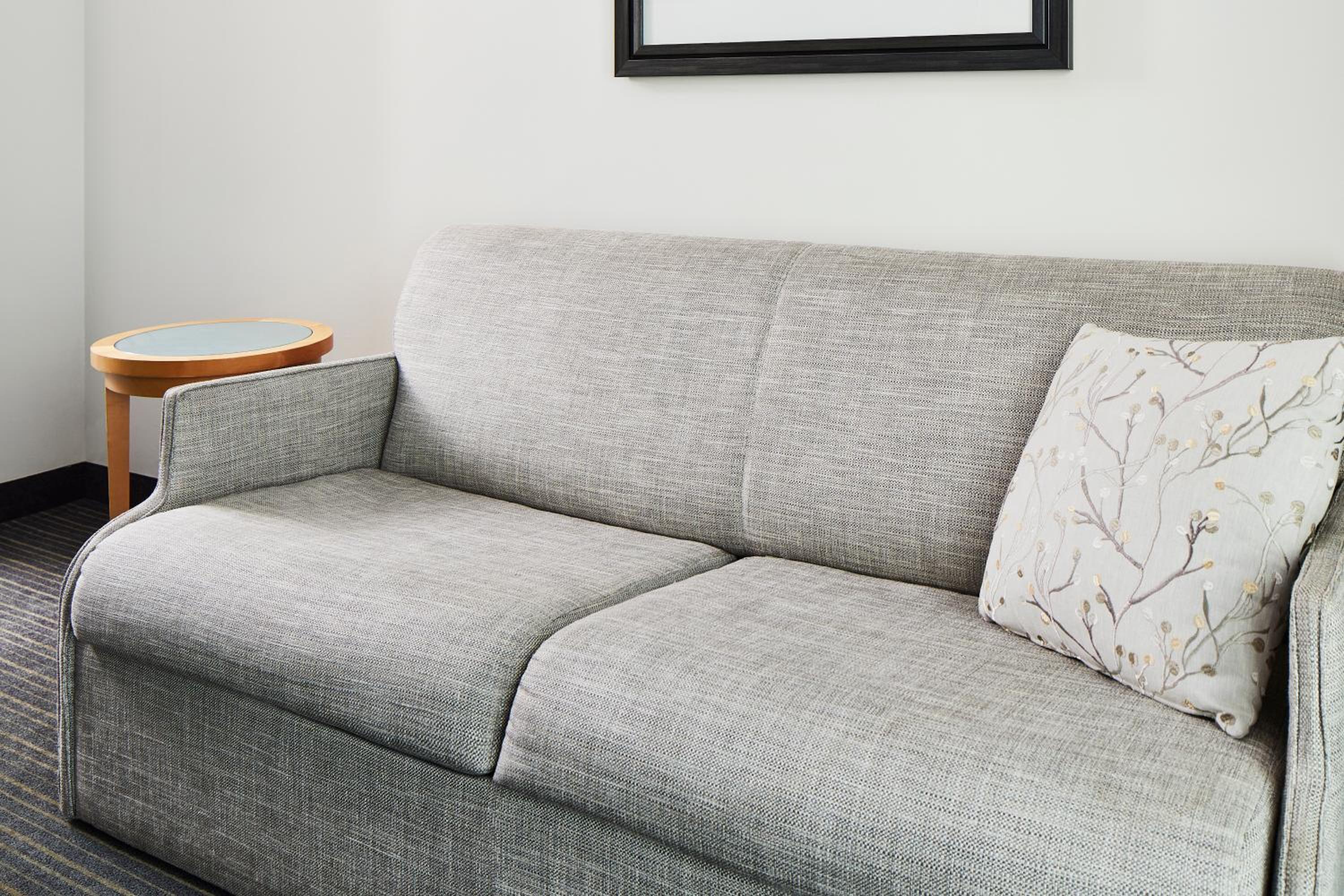 Superior King with Sofa Bed and View