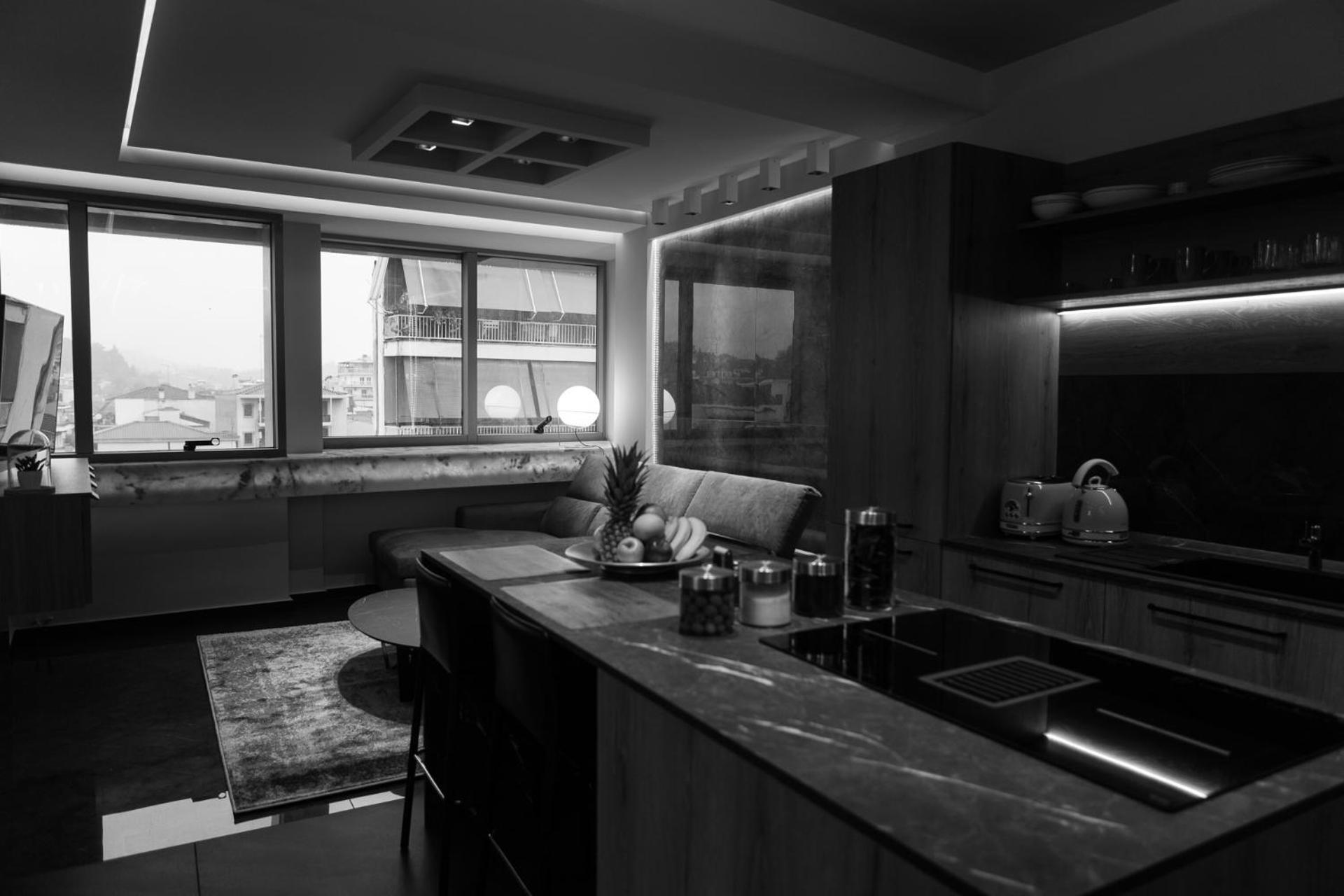 One-Bedroom Apartment - Photo 10