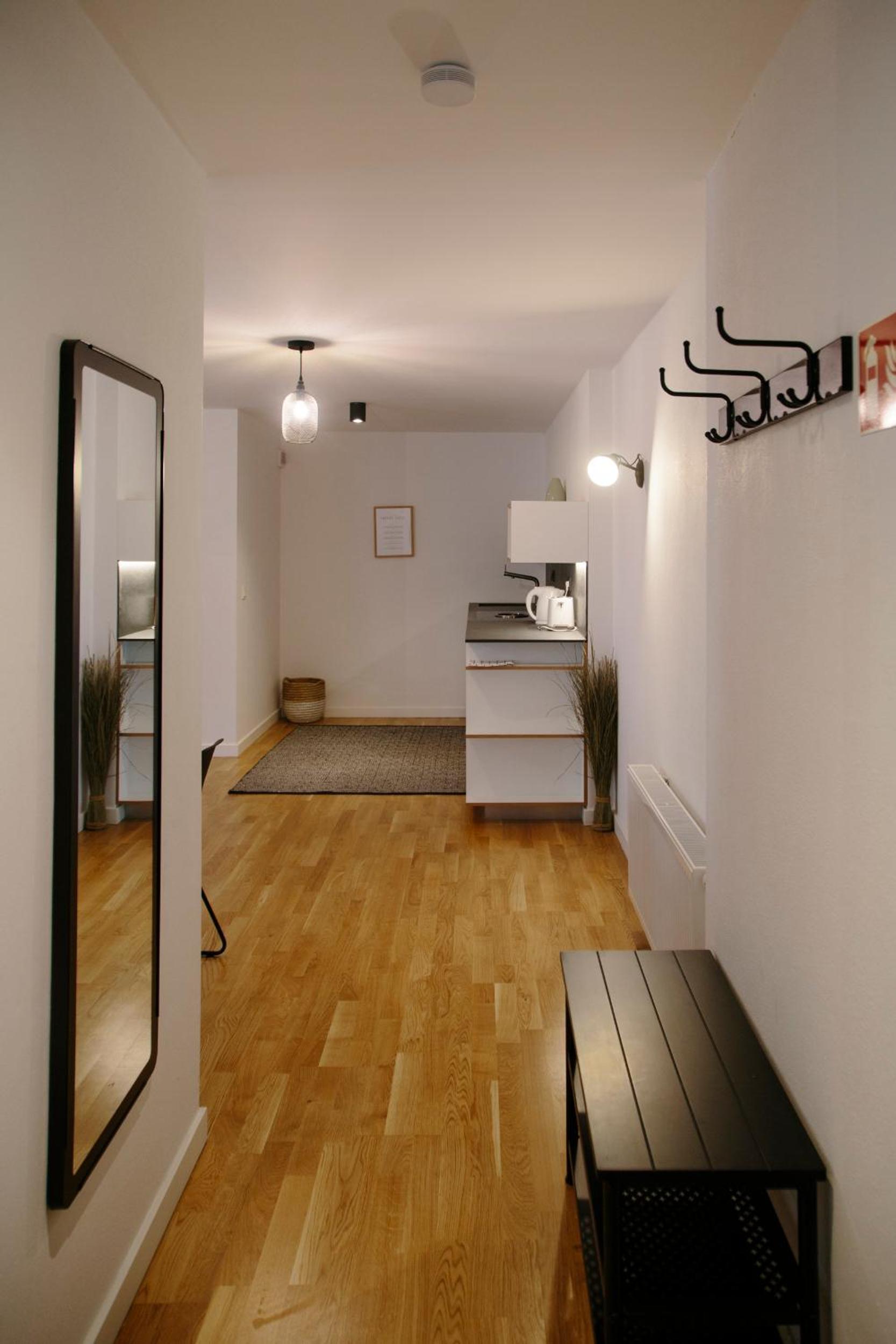 Studio Apartment photo 2