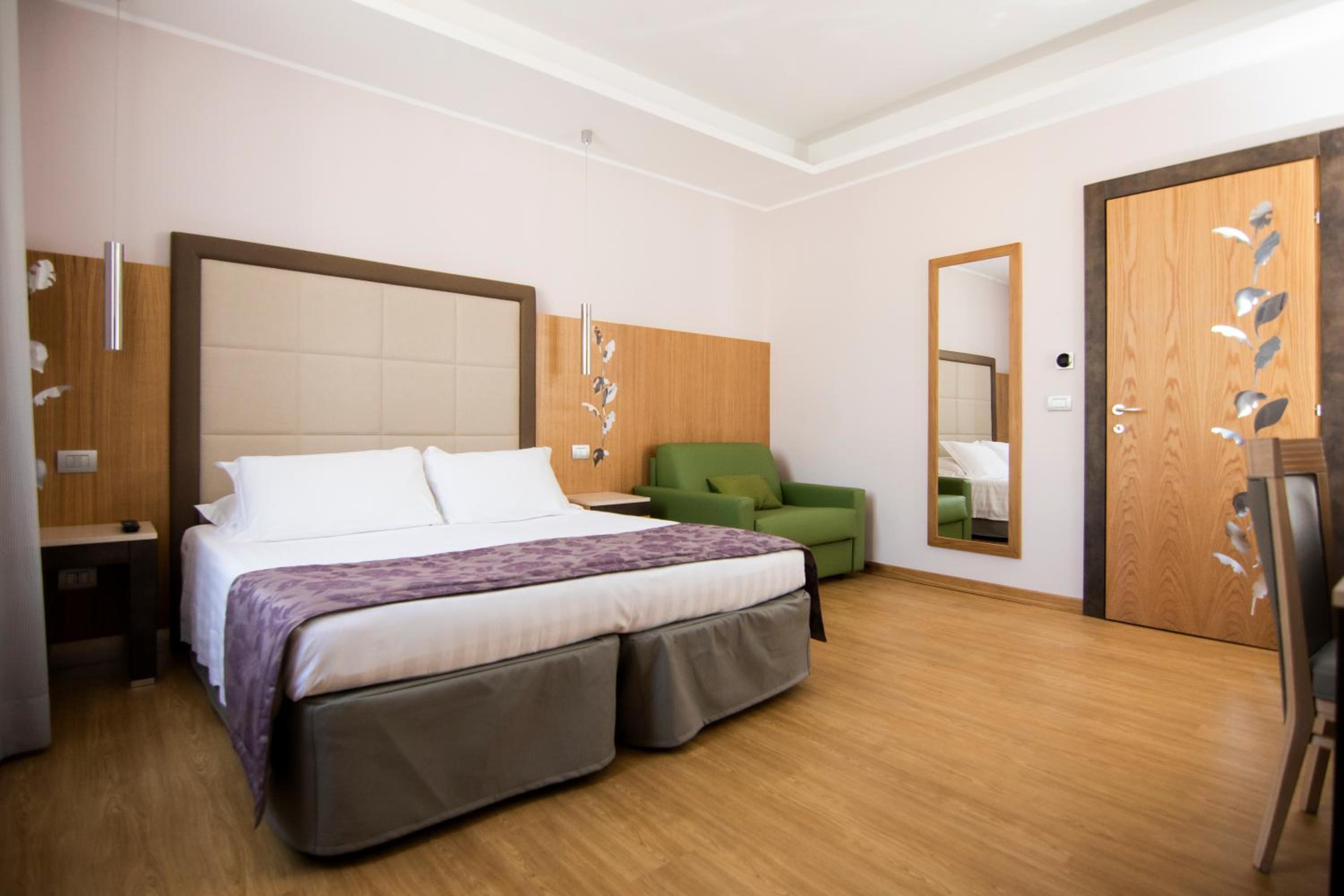 Triple Room with View