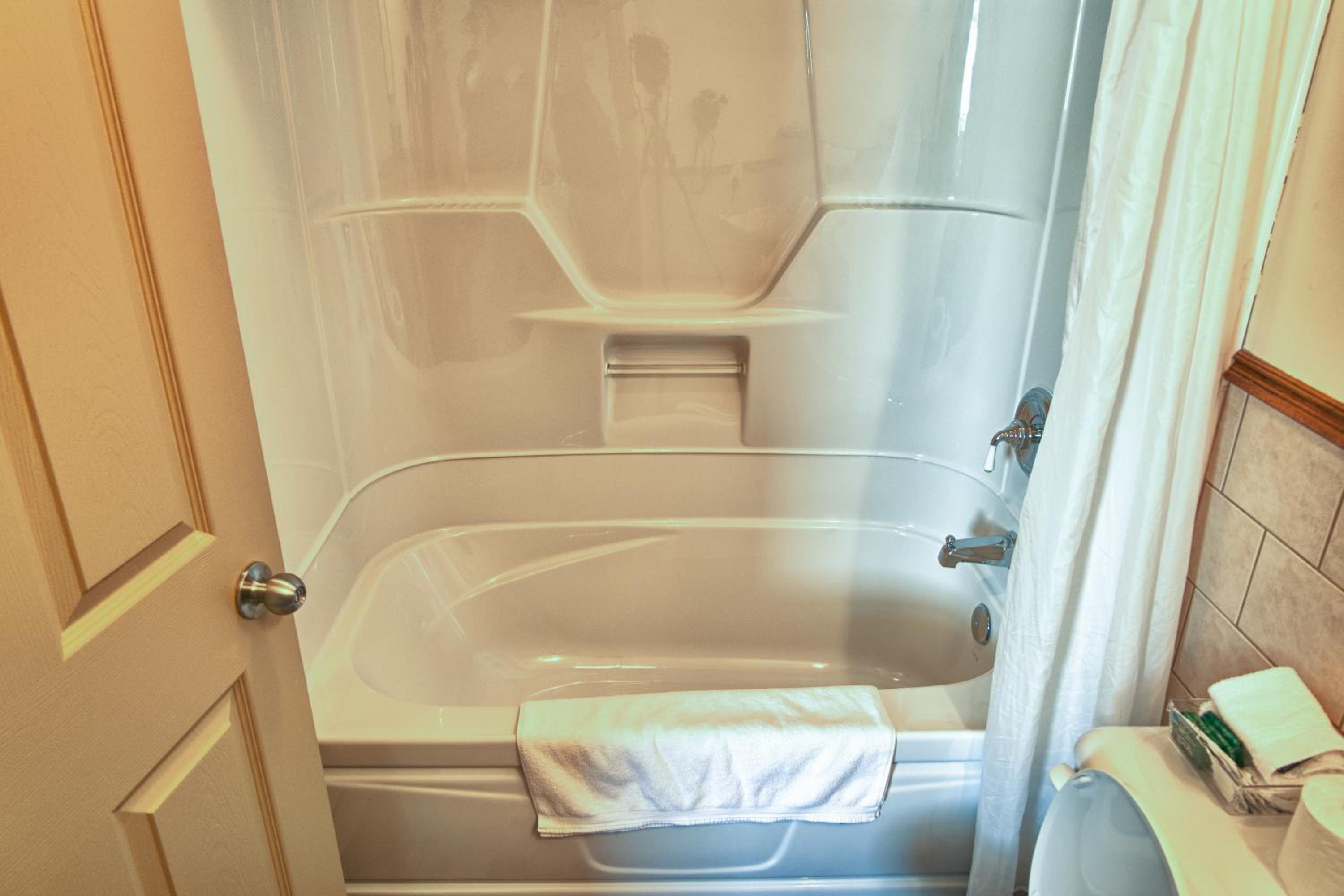Double Room - Photo 9