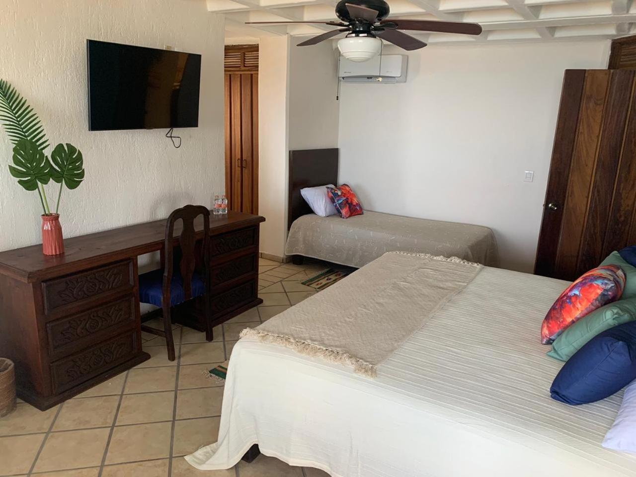 Triple Room with Sea View photo 3
