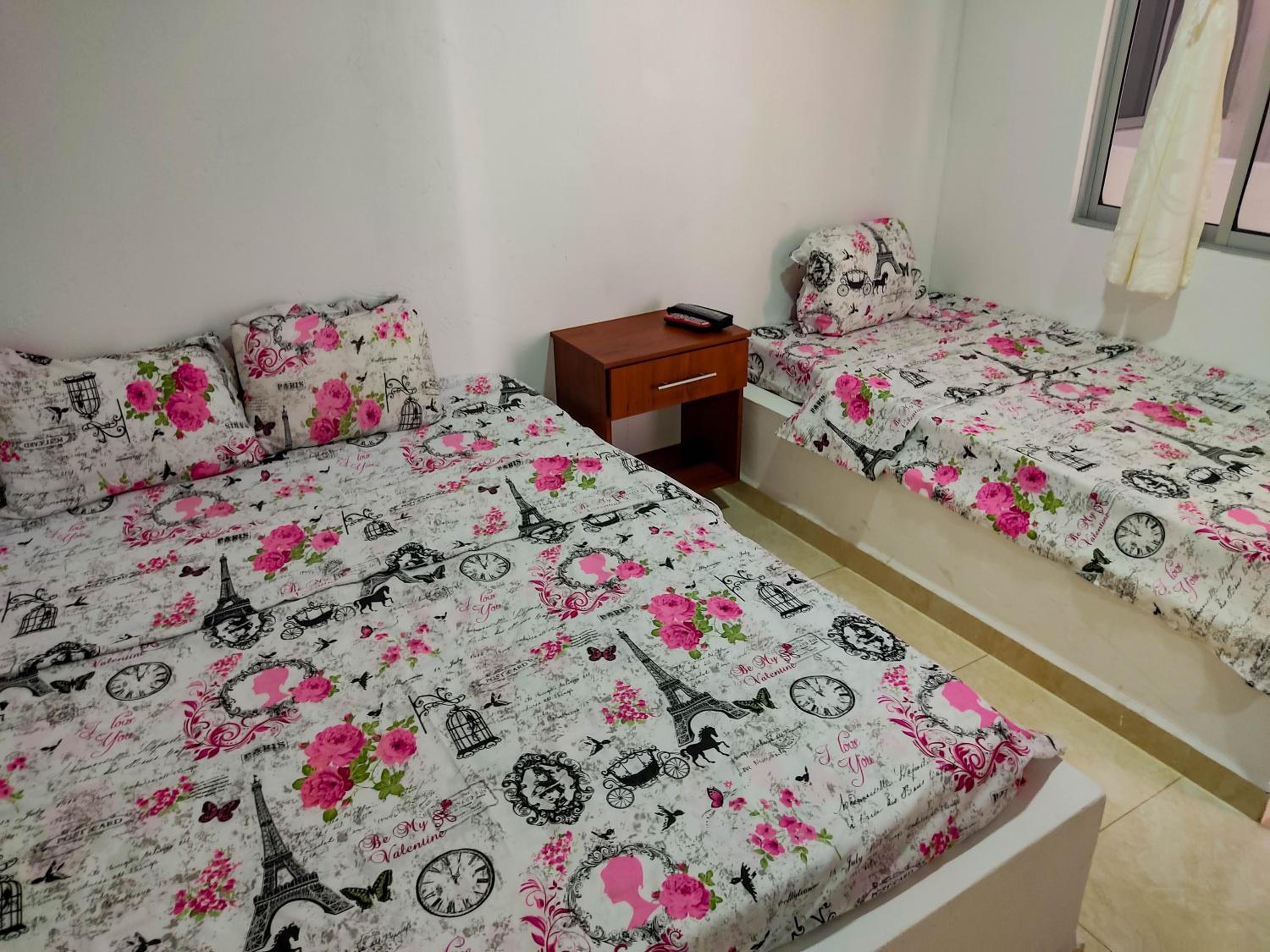 Standard Twin Room photo 1