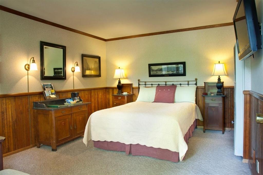 Queen Room - Photo 1
