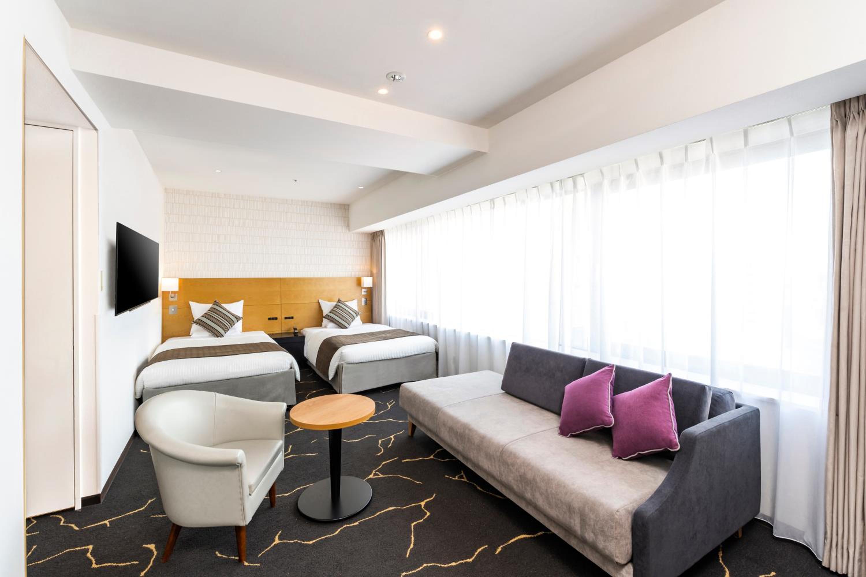 Premier Twin Room - Non-Smoking - Photo 1