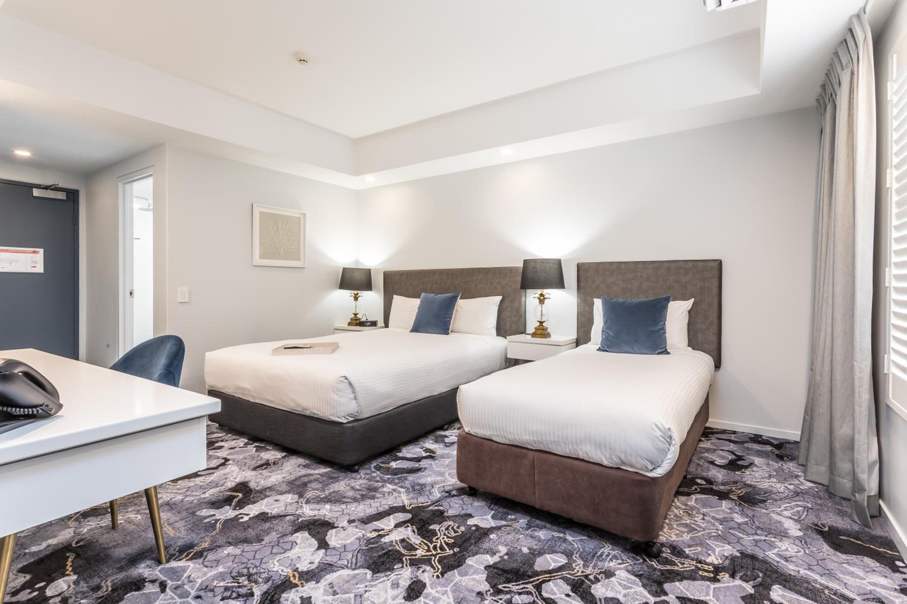Superior Triple Room - Photo 4
