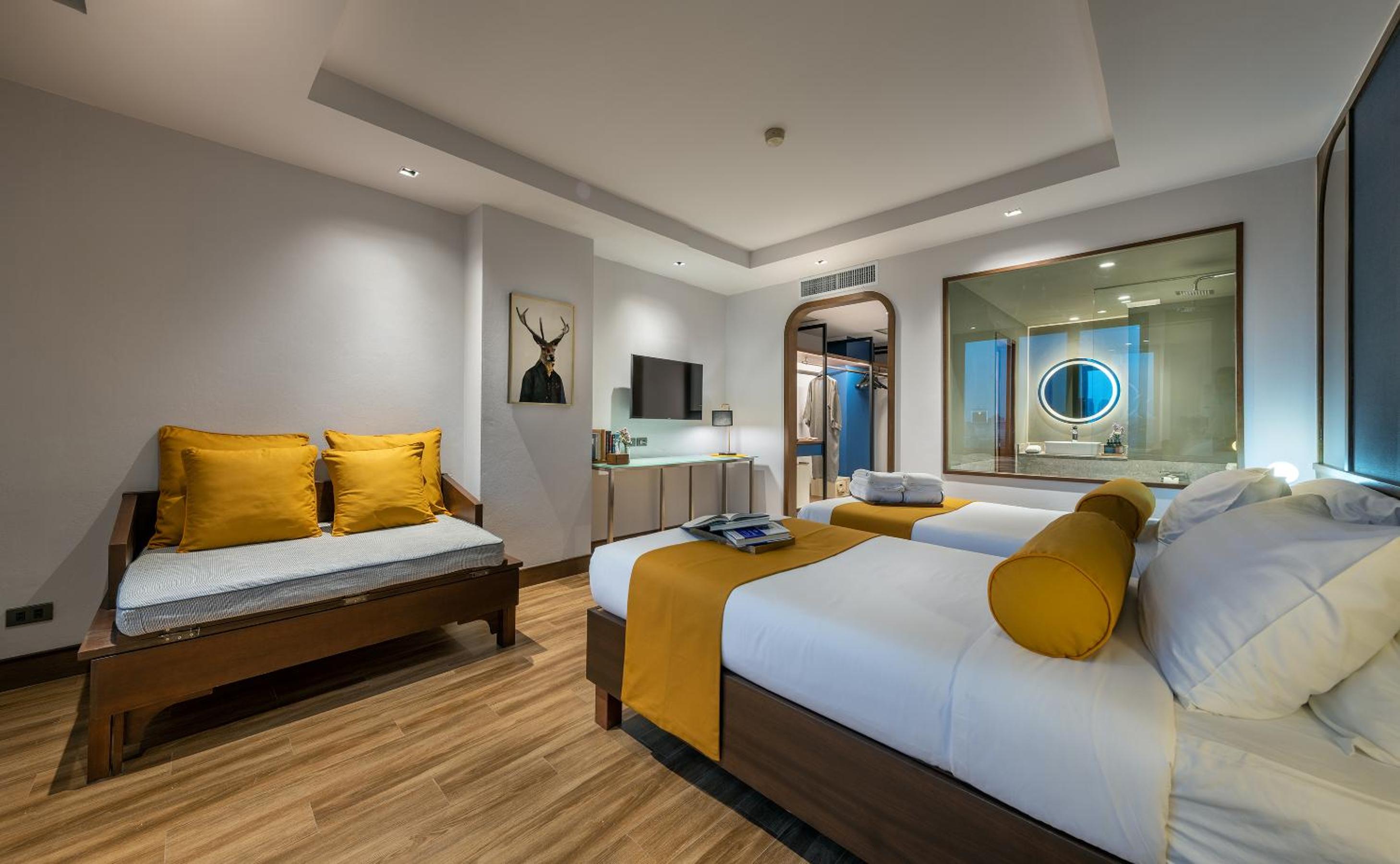 Deluxe Twin Room photo 3