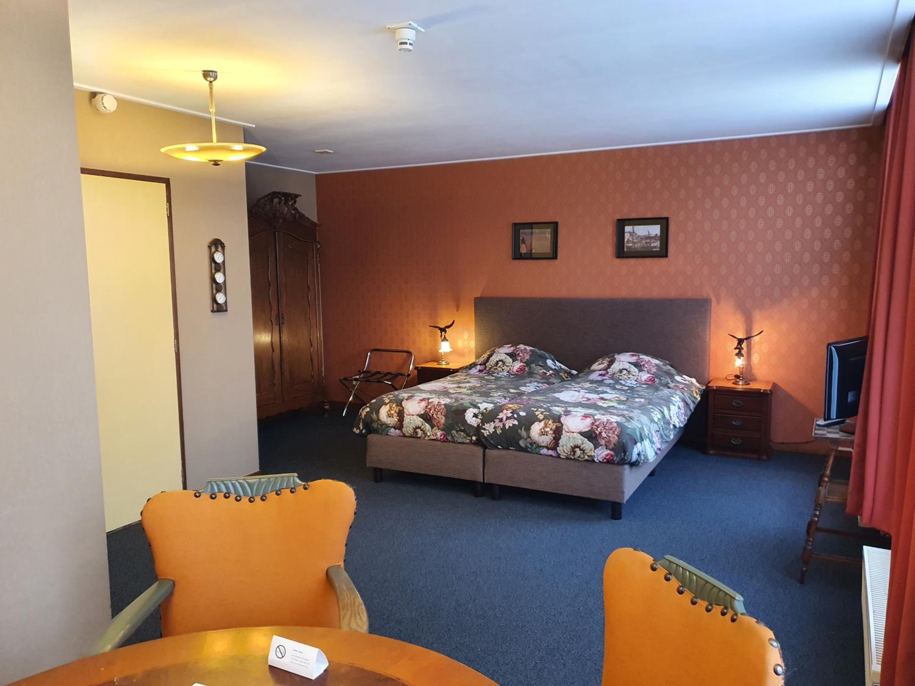 Spacious Double or Twin Room - Photo 2