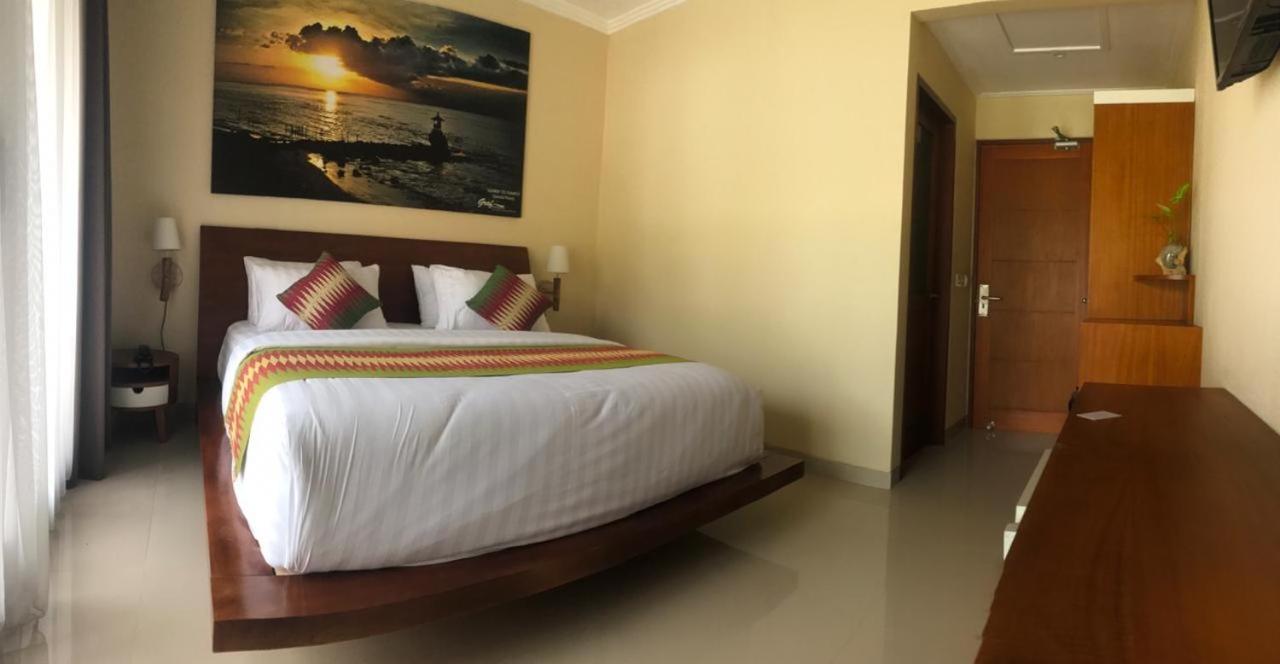 Deluxe Room with Private Balcony  - Photo 16