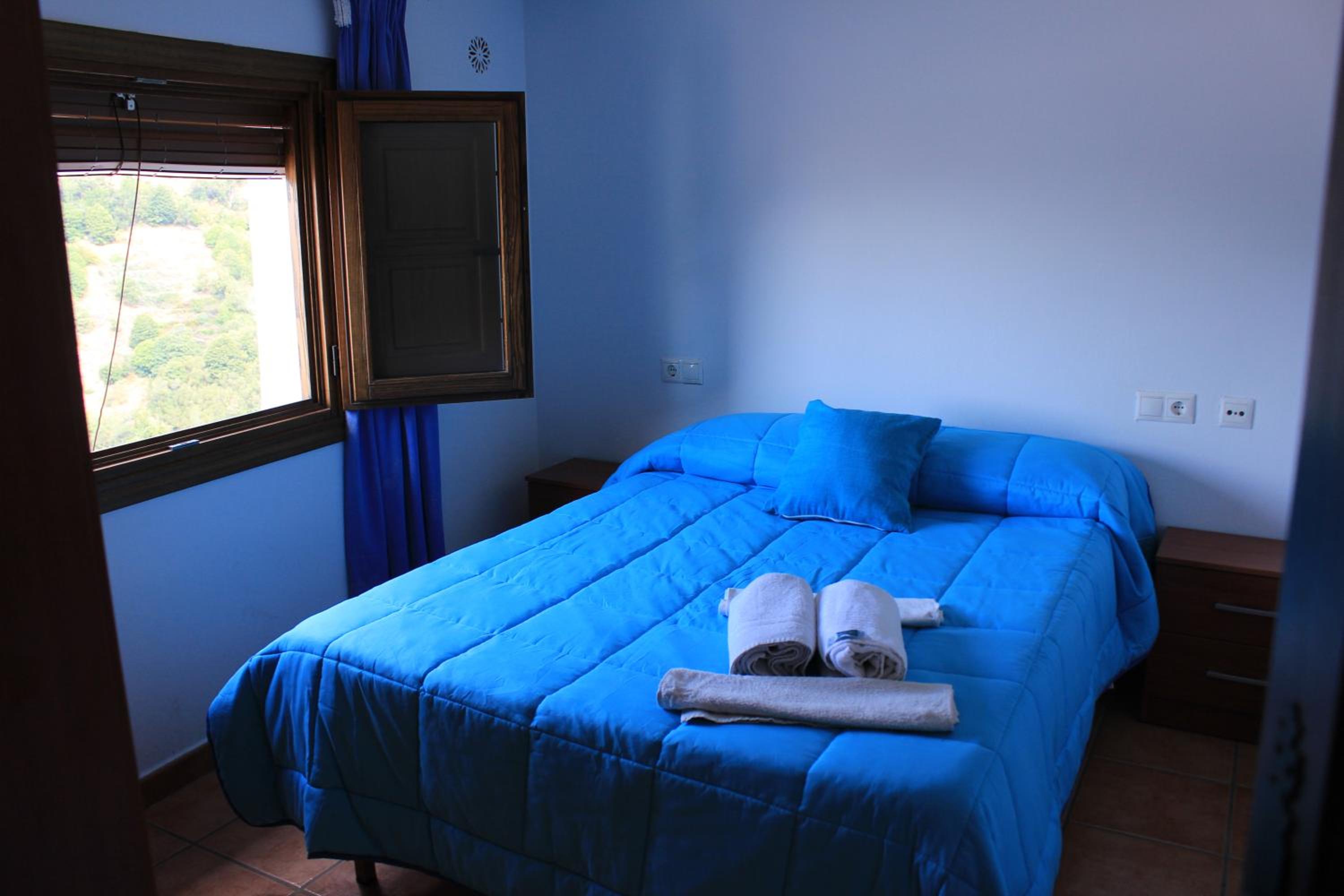 Three-Bedroom House photo 3