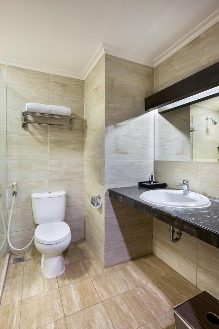 Deluxe Double or Twin Room with Balcony photo 2