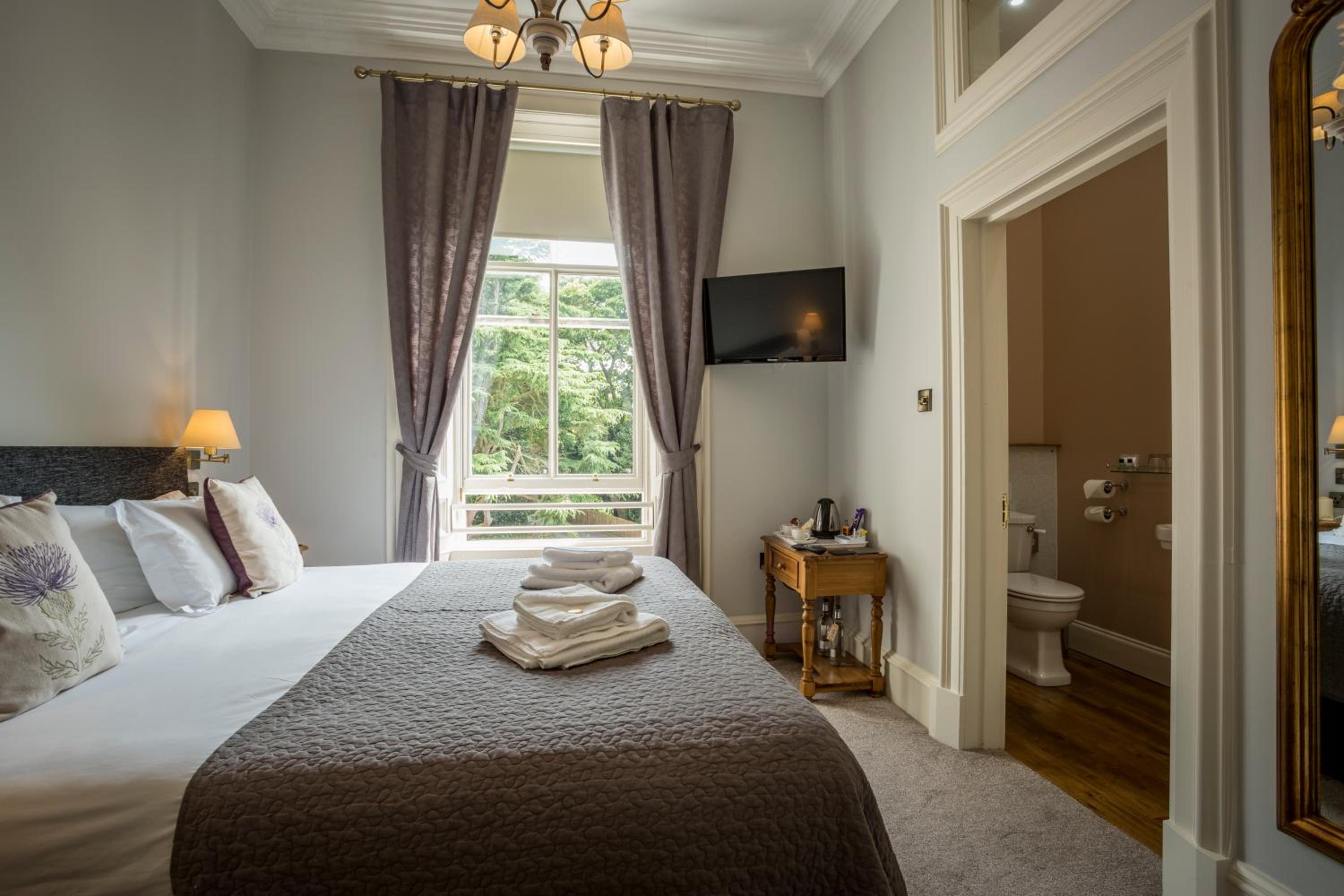 Deluxe Double Room photo 2