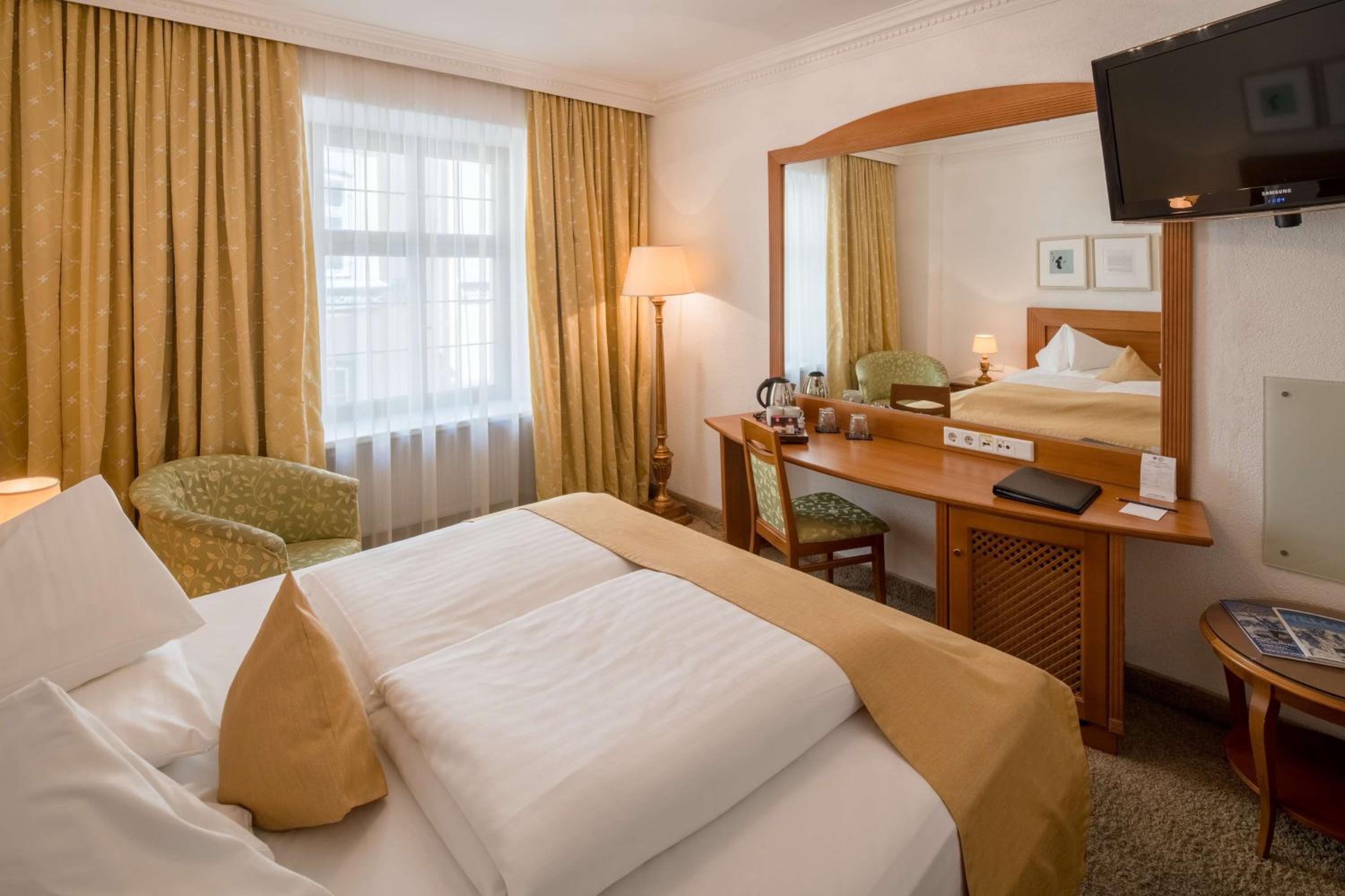 Classic Double Room - Photo 1