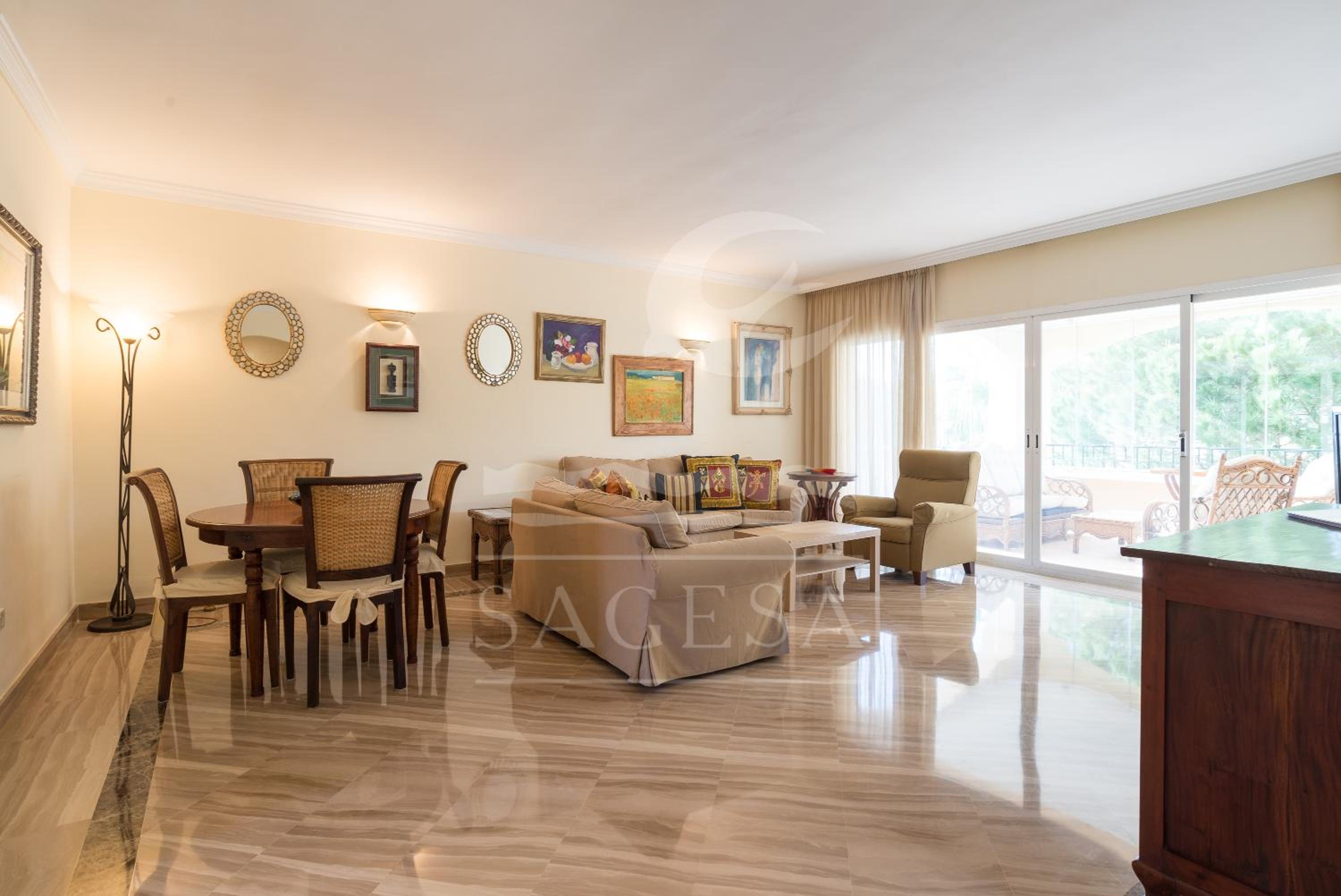 Apartamento con vista al mar