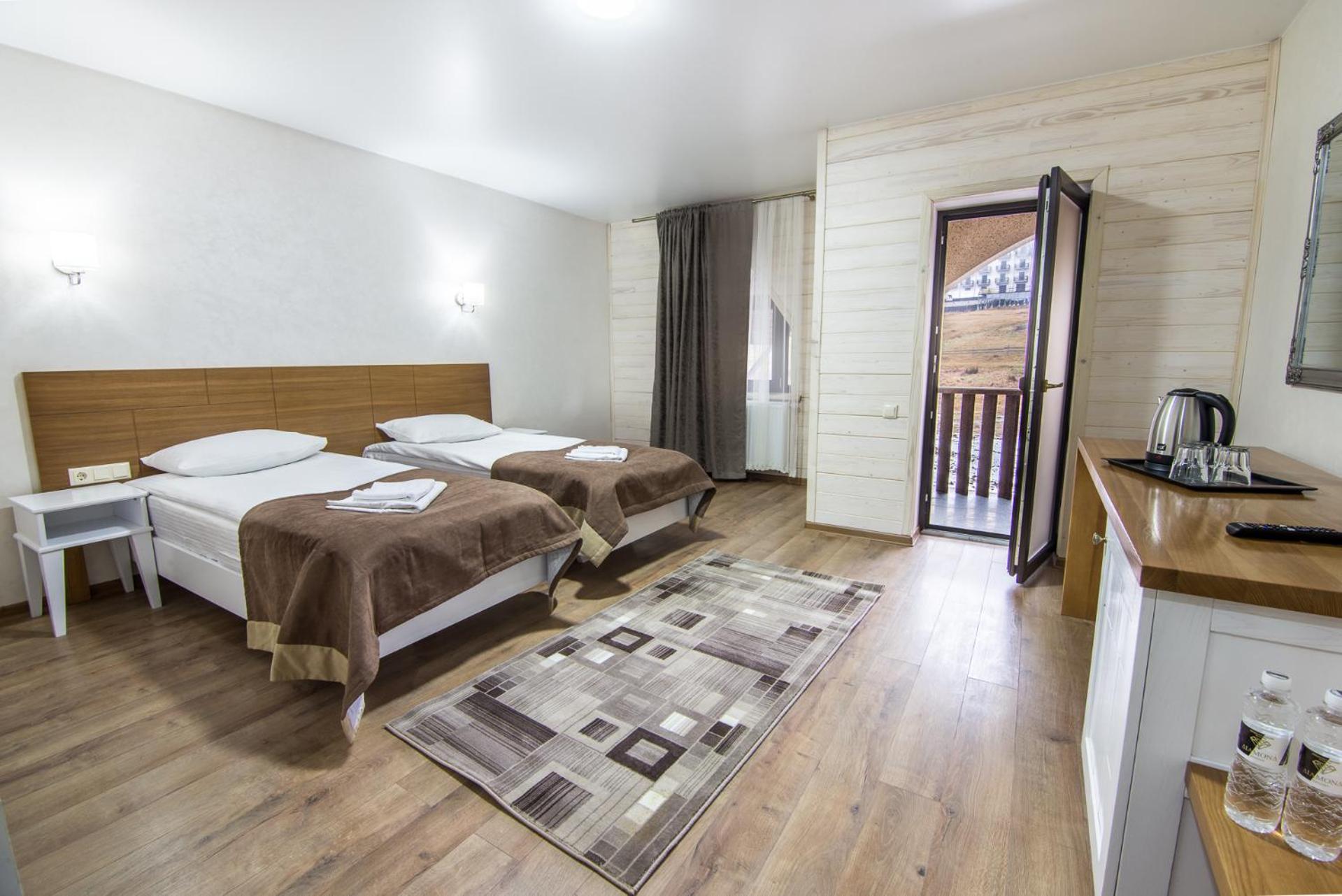 Double or Twin Room with Balcony