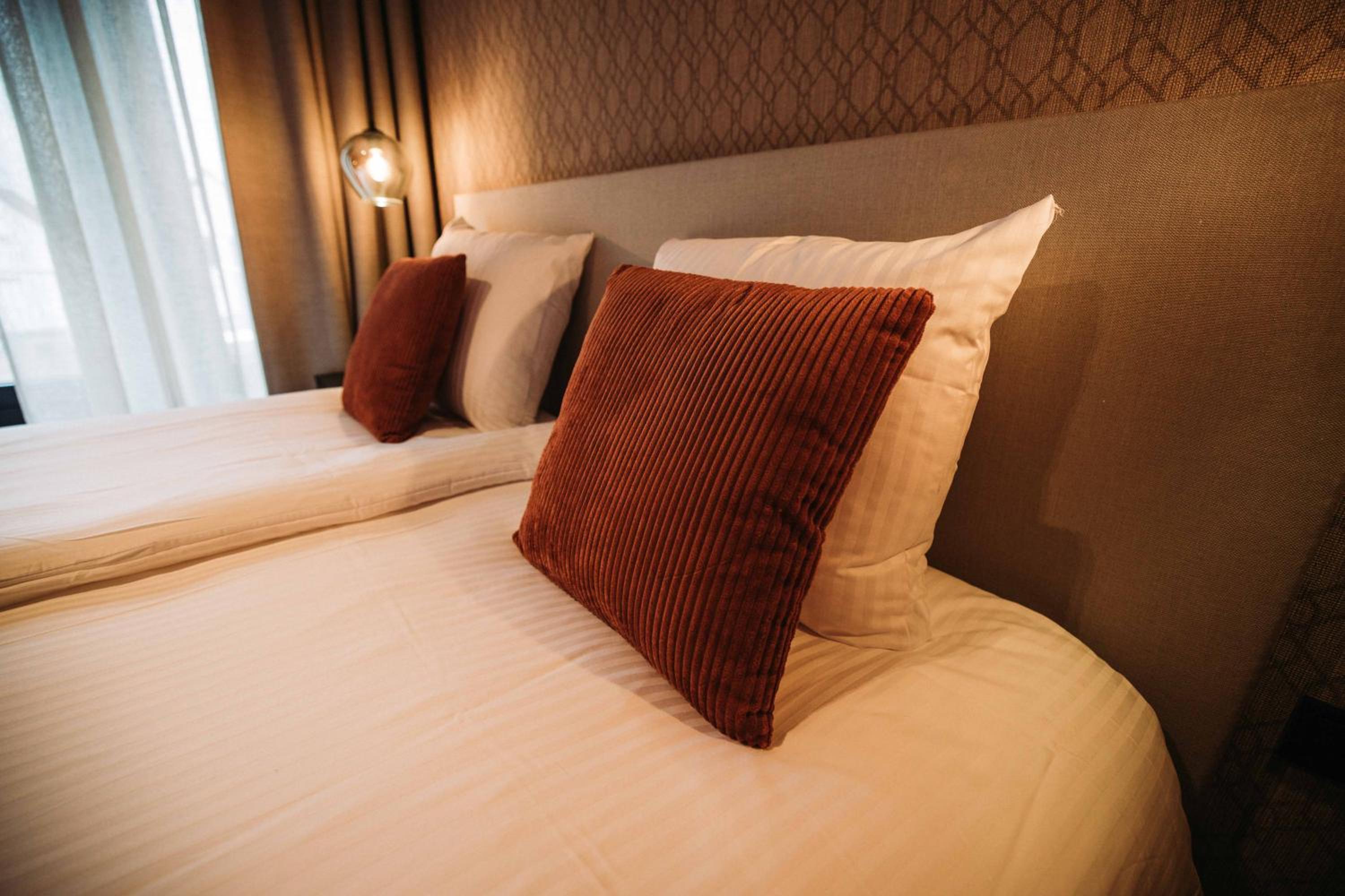 Deluxe Double Room with Balcony photo 2