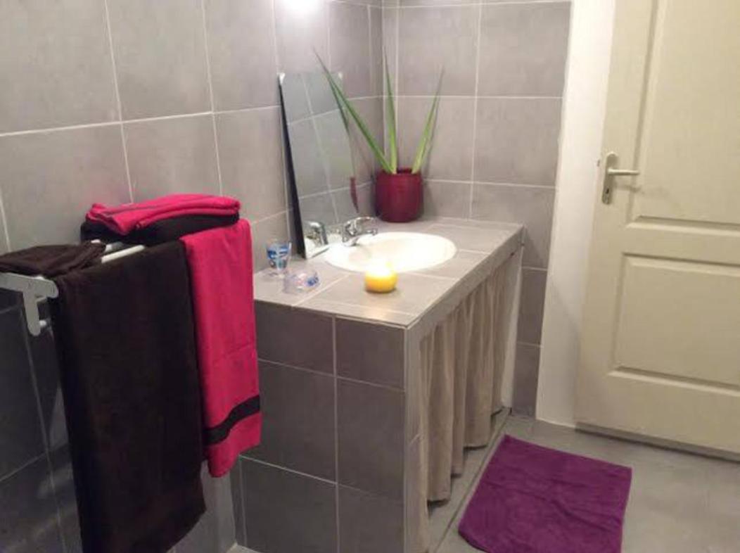 One-Bedroom House photo 2