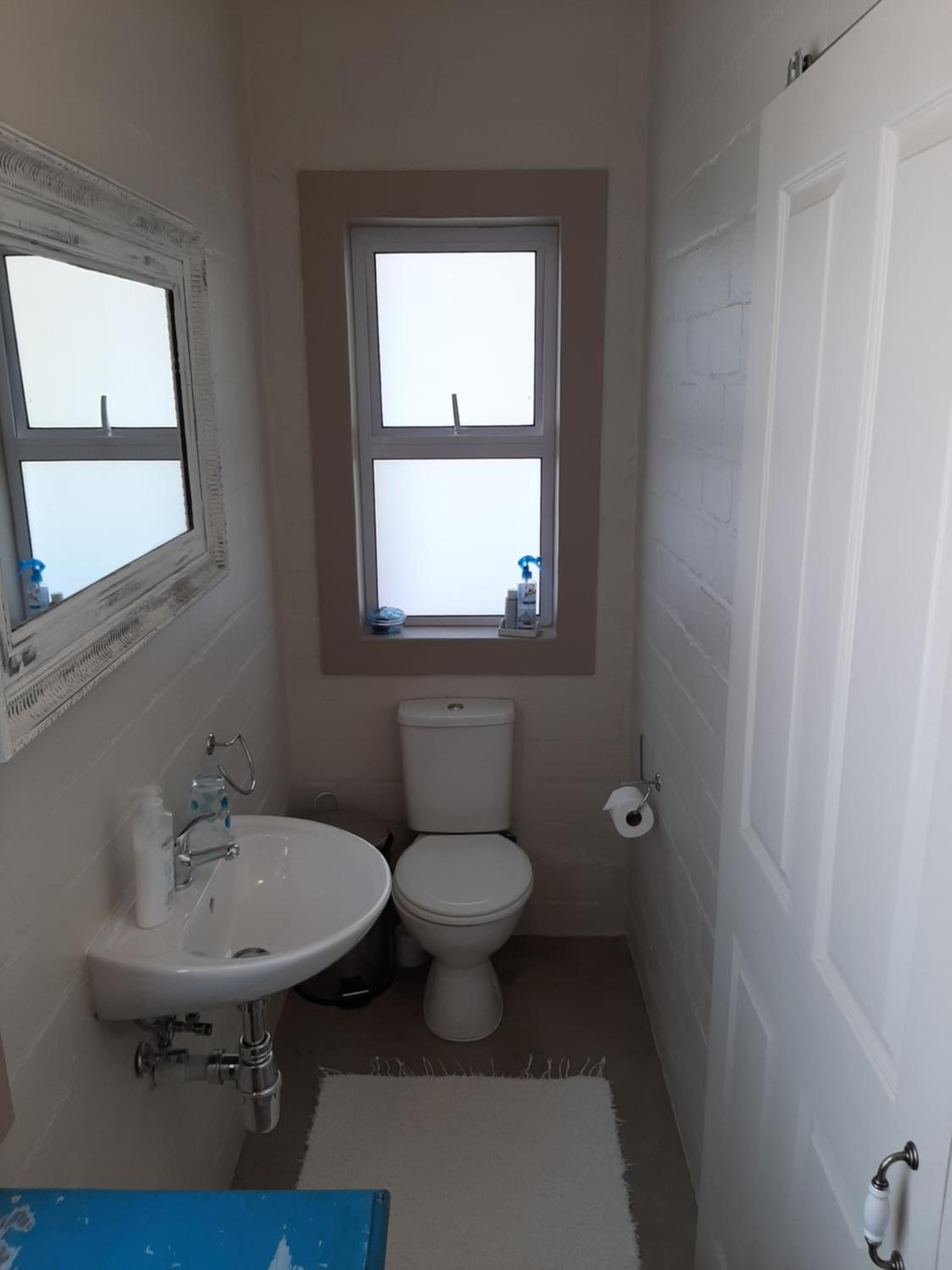 Deluxe Queen Suite - Photo 19