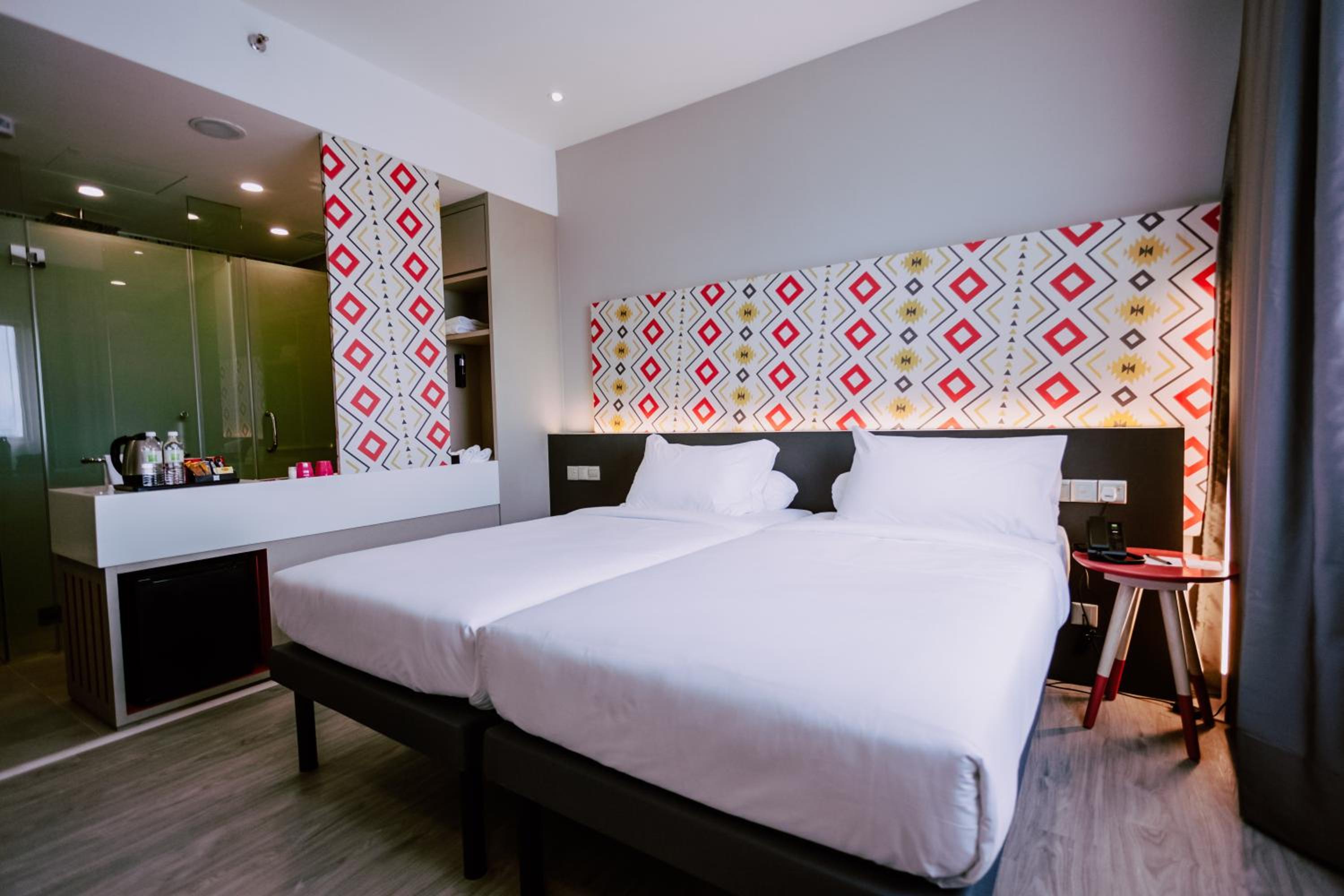 Superior Twin Room - Photo 8