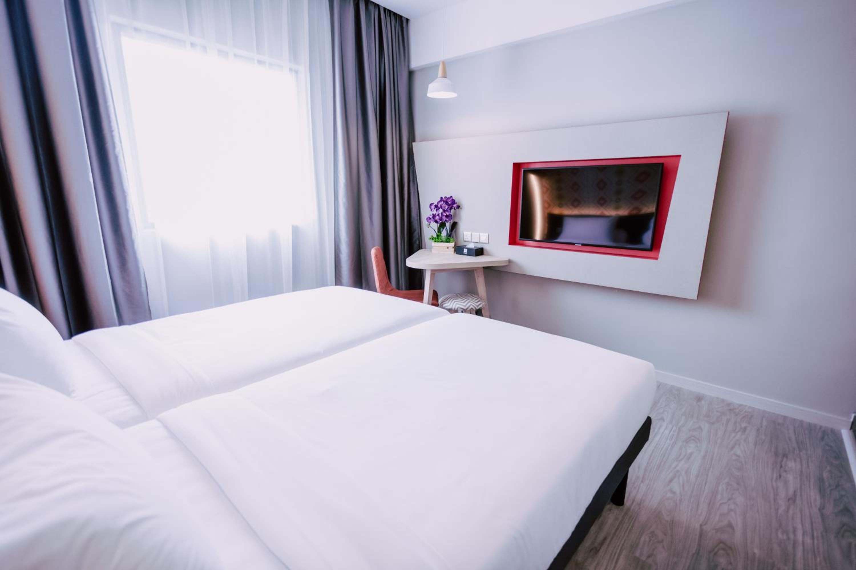 Superior Twin Room - Photo 6