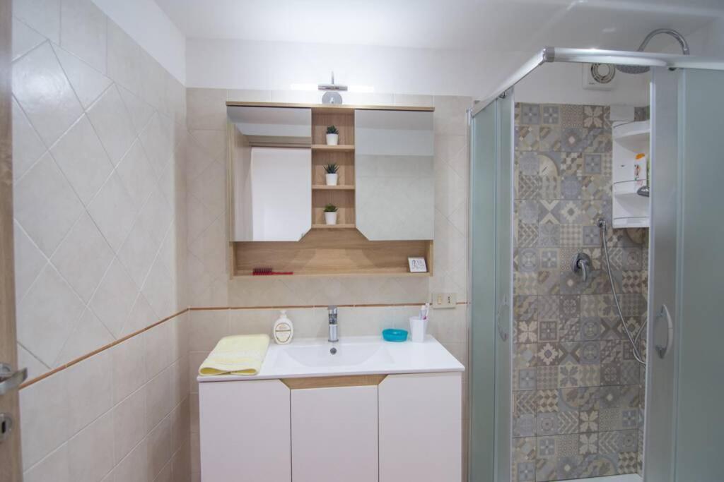 One-Bedroom Apartment - Photo 14