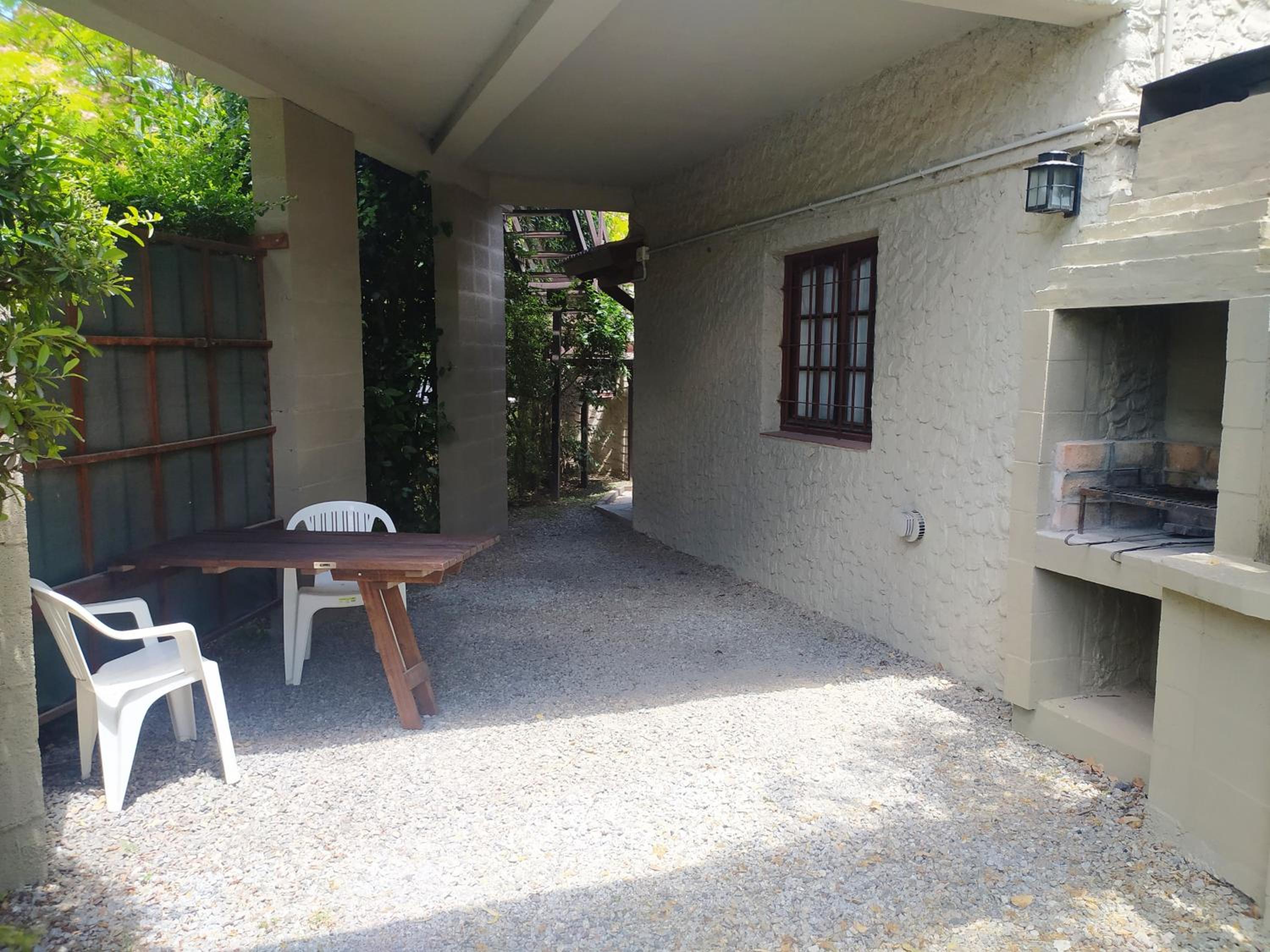 Standard Bungalow photo 2