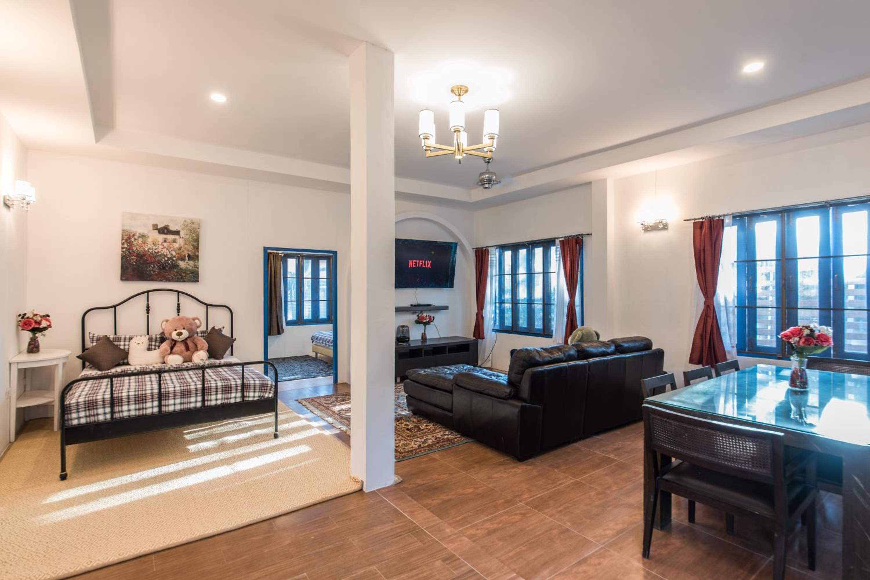 Family Room - Photo 1