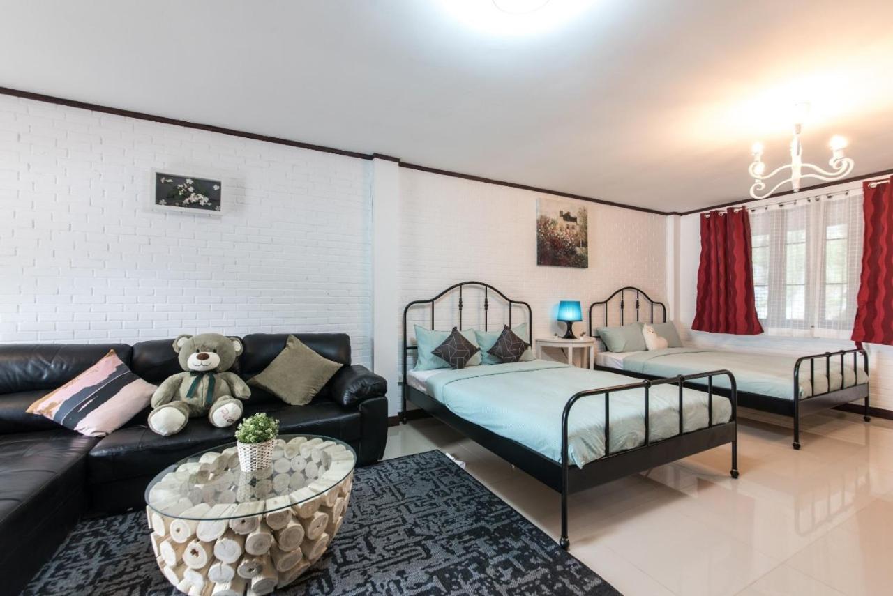 Deluxe Double or Twin Room - Photo 14