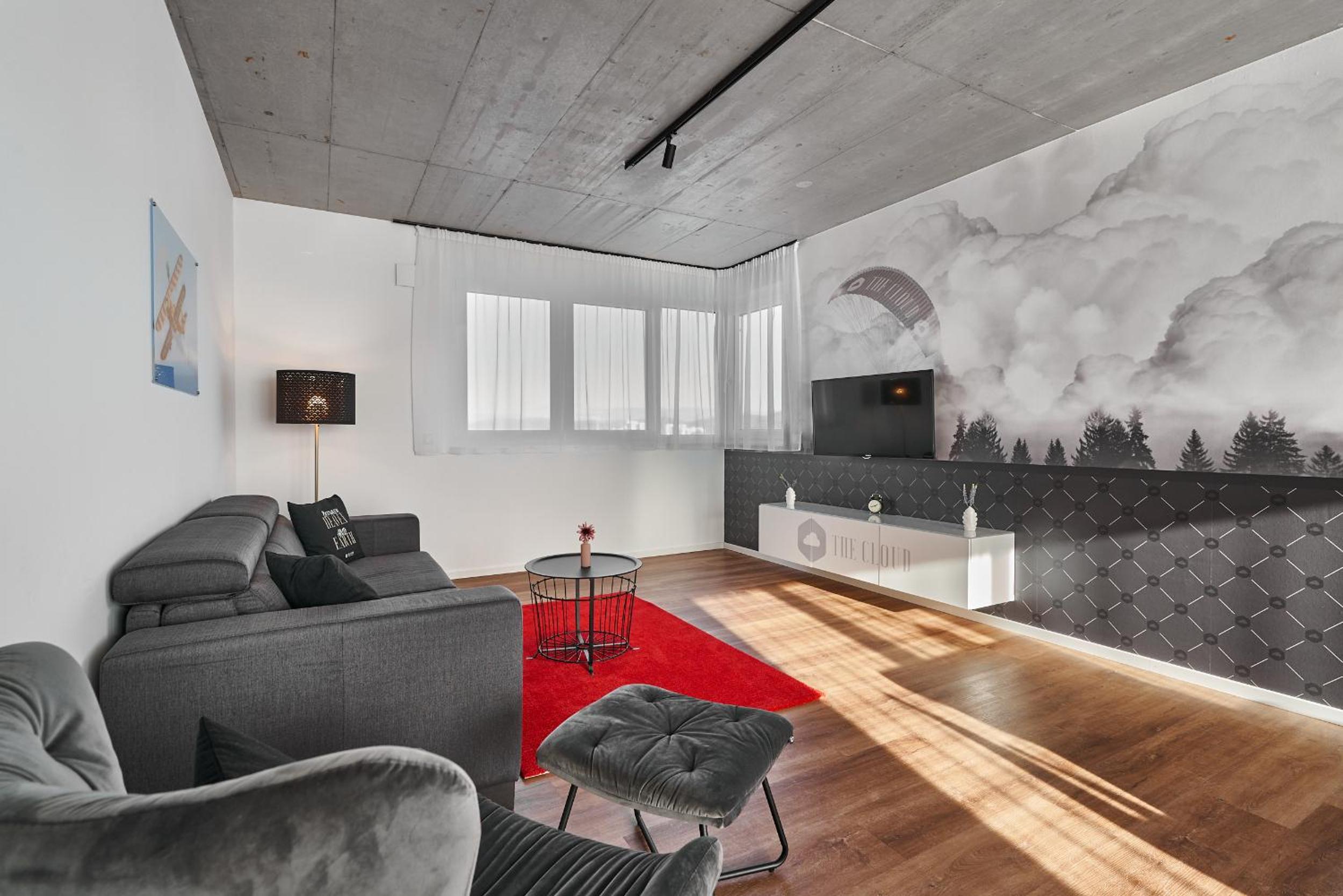 Penthouse Apartment - Photo 2