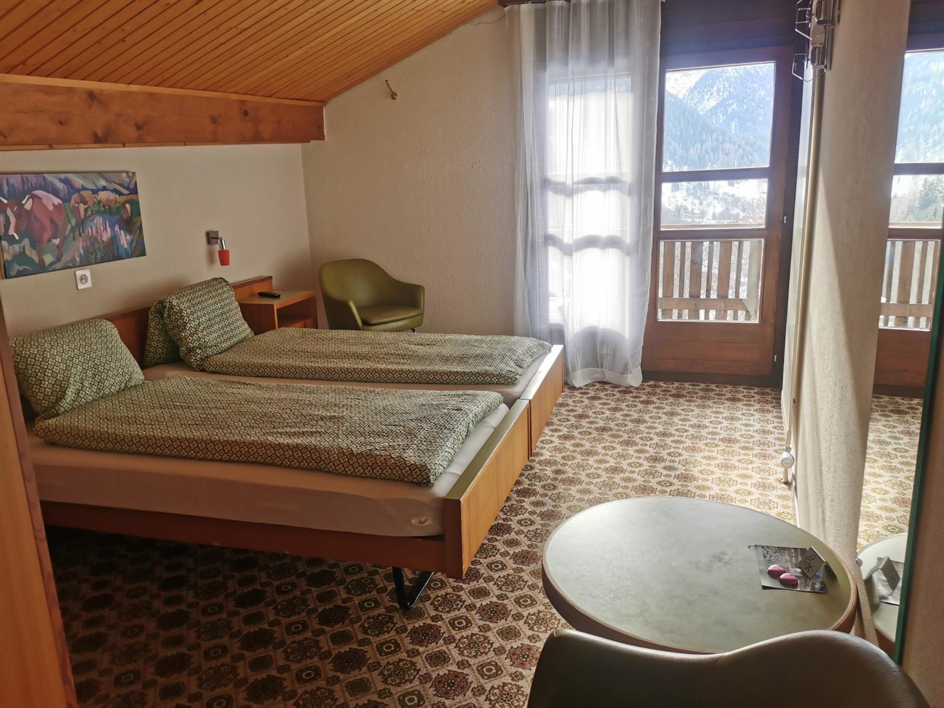 Economy Double Room photo 3