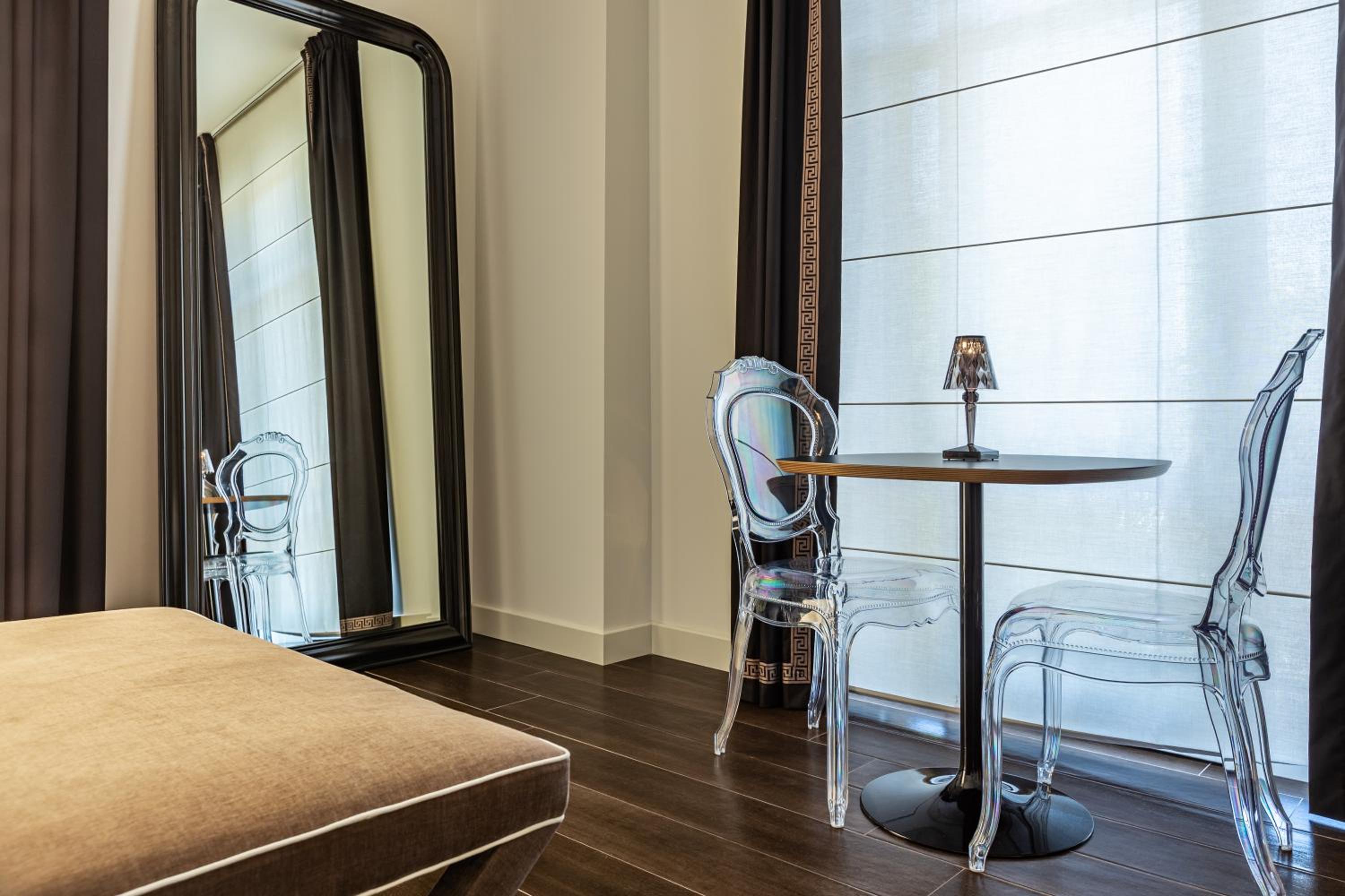 Deluxe Double Room photo 3