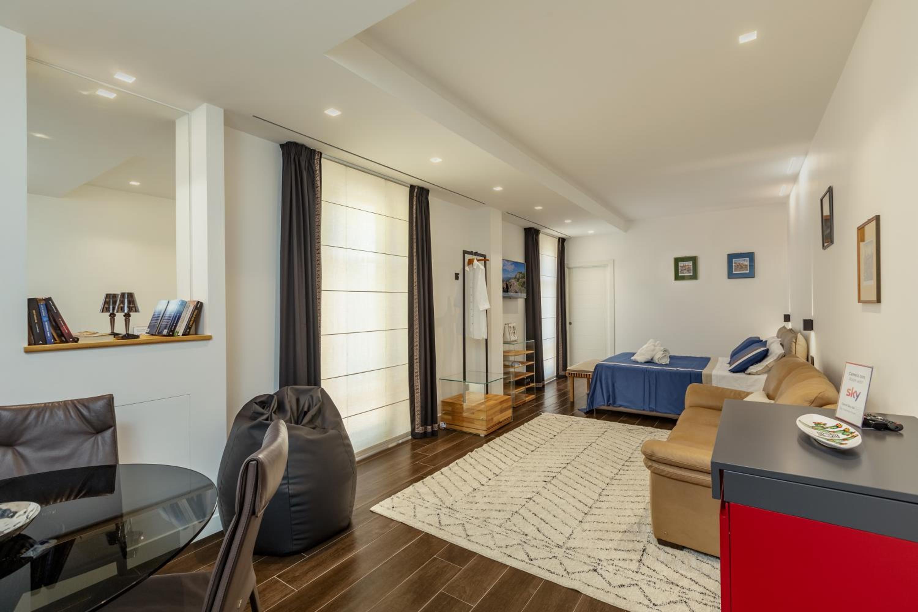 Junior Suite - Photo 1